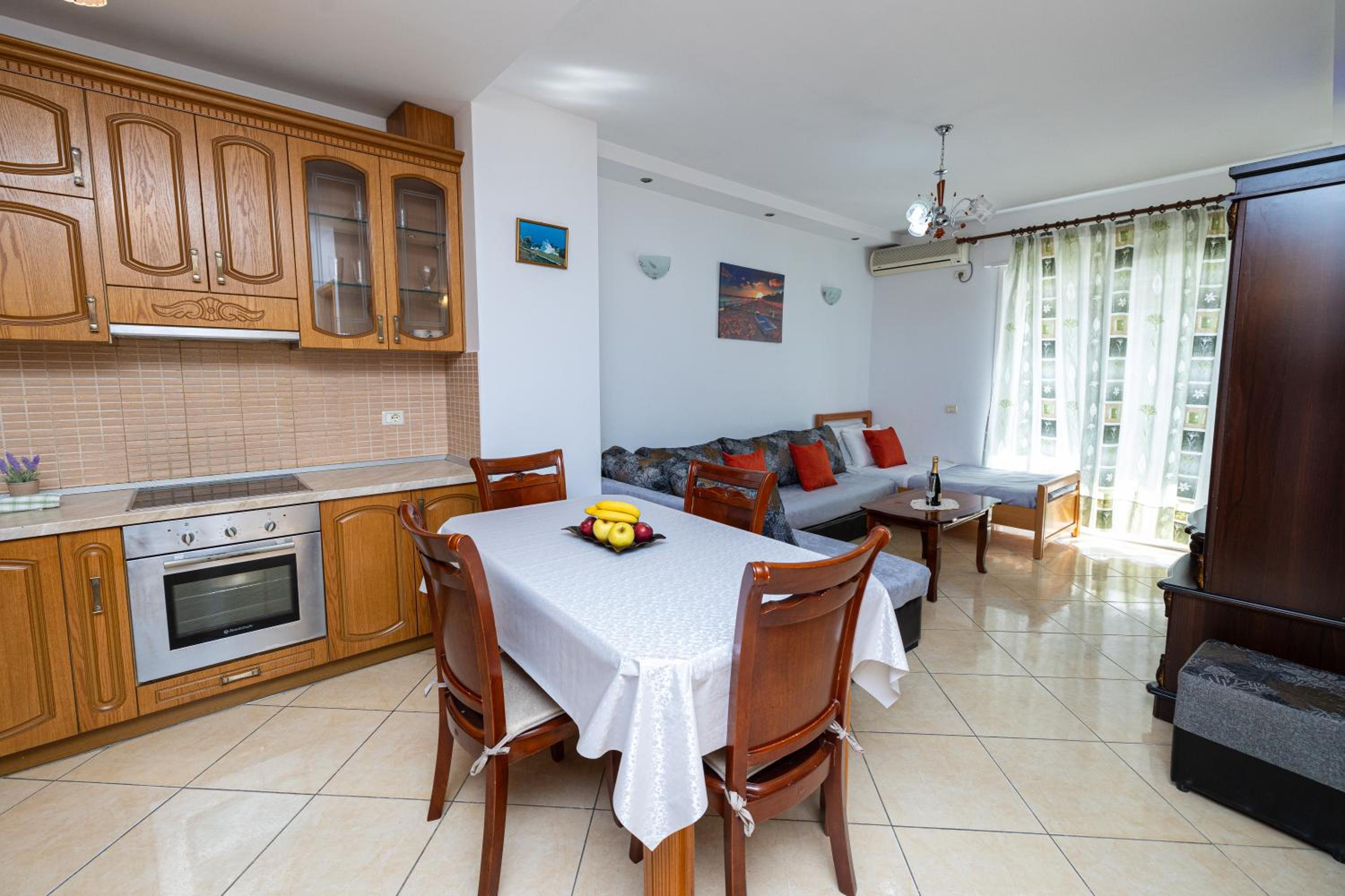 Lucas Apartments Rental