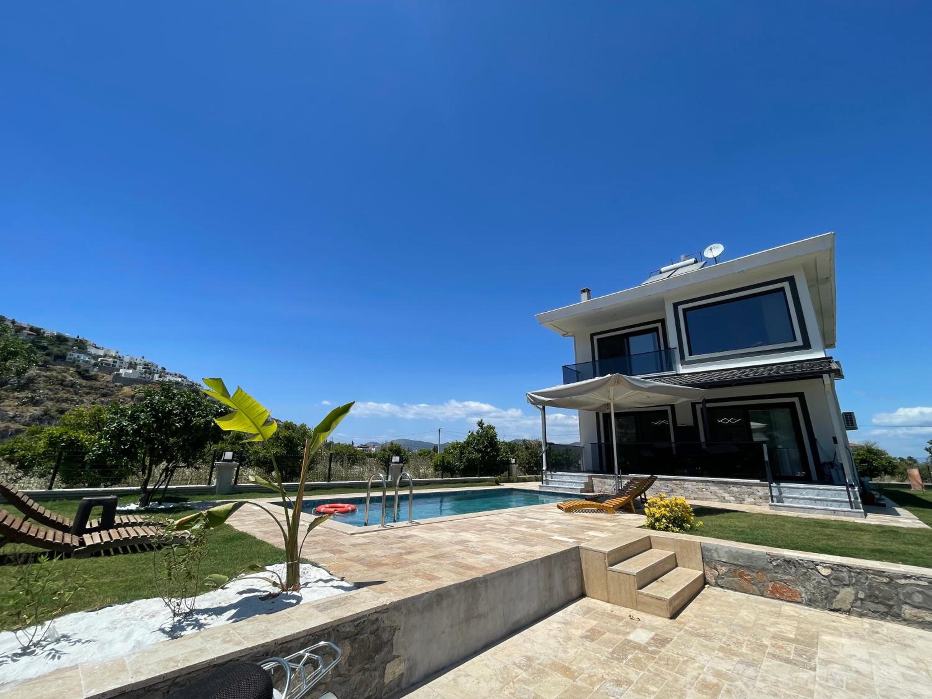 Villalakehouse
