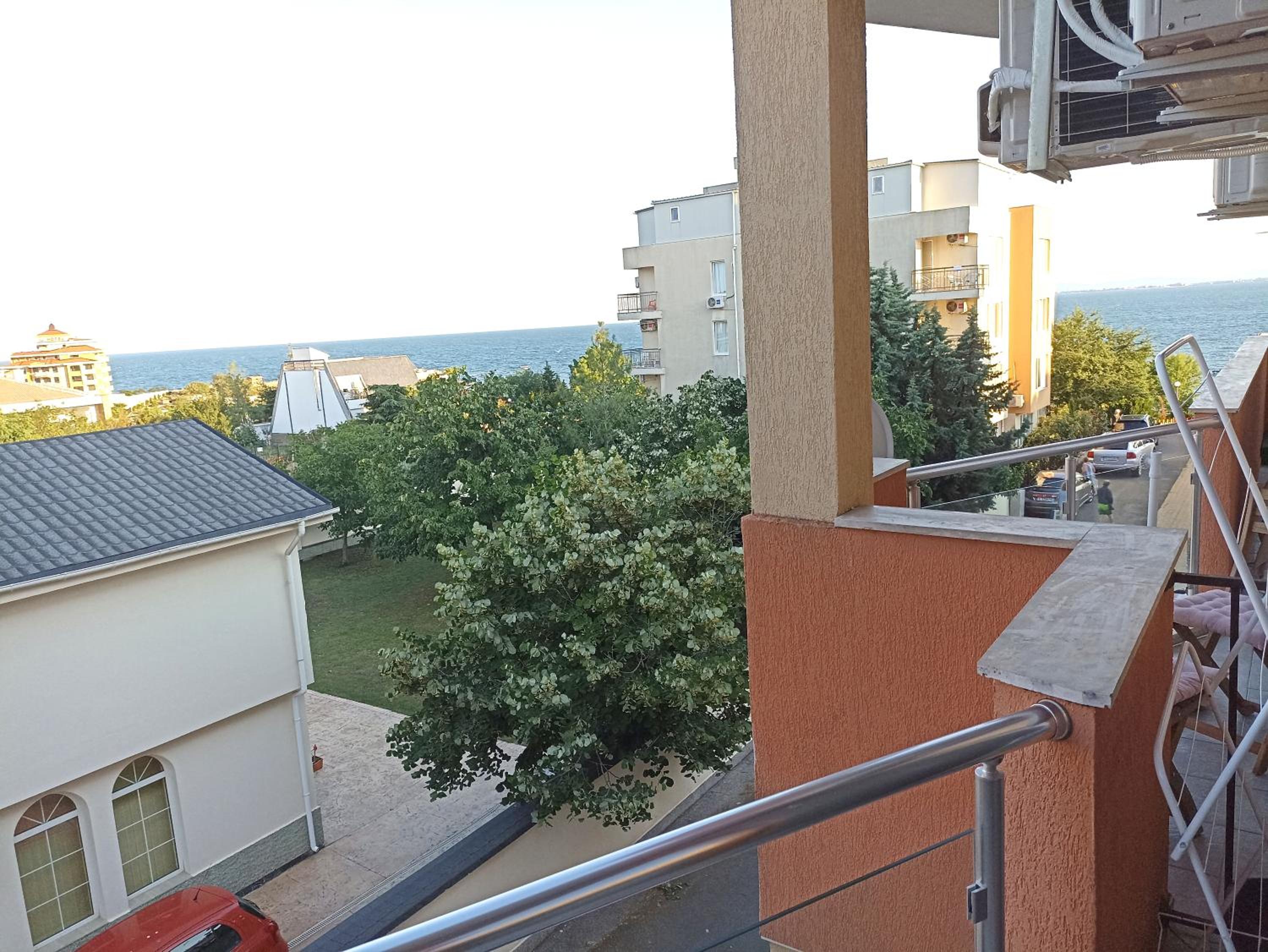 Palm Marina apartment