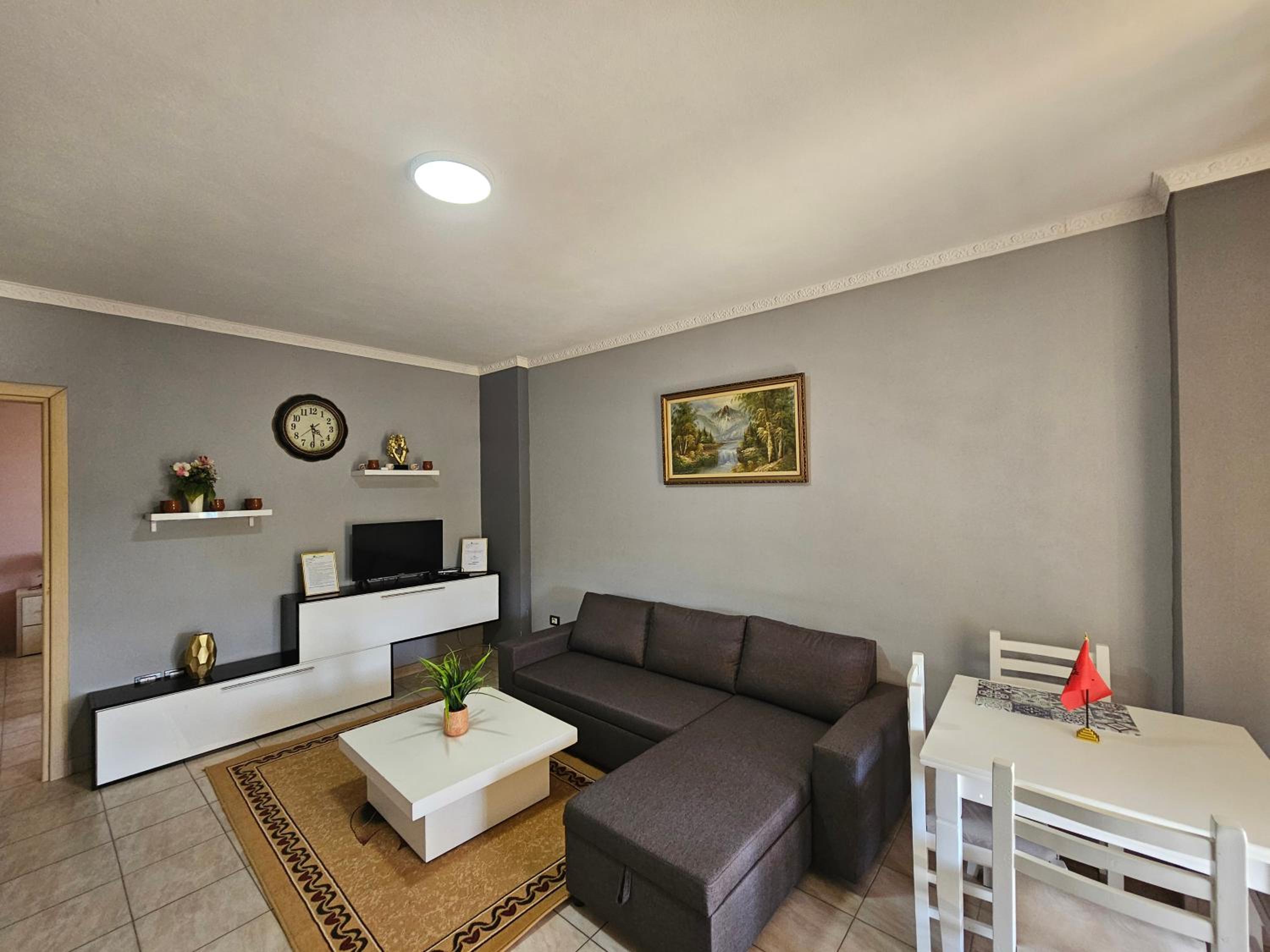 Bral Apartments