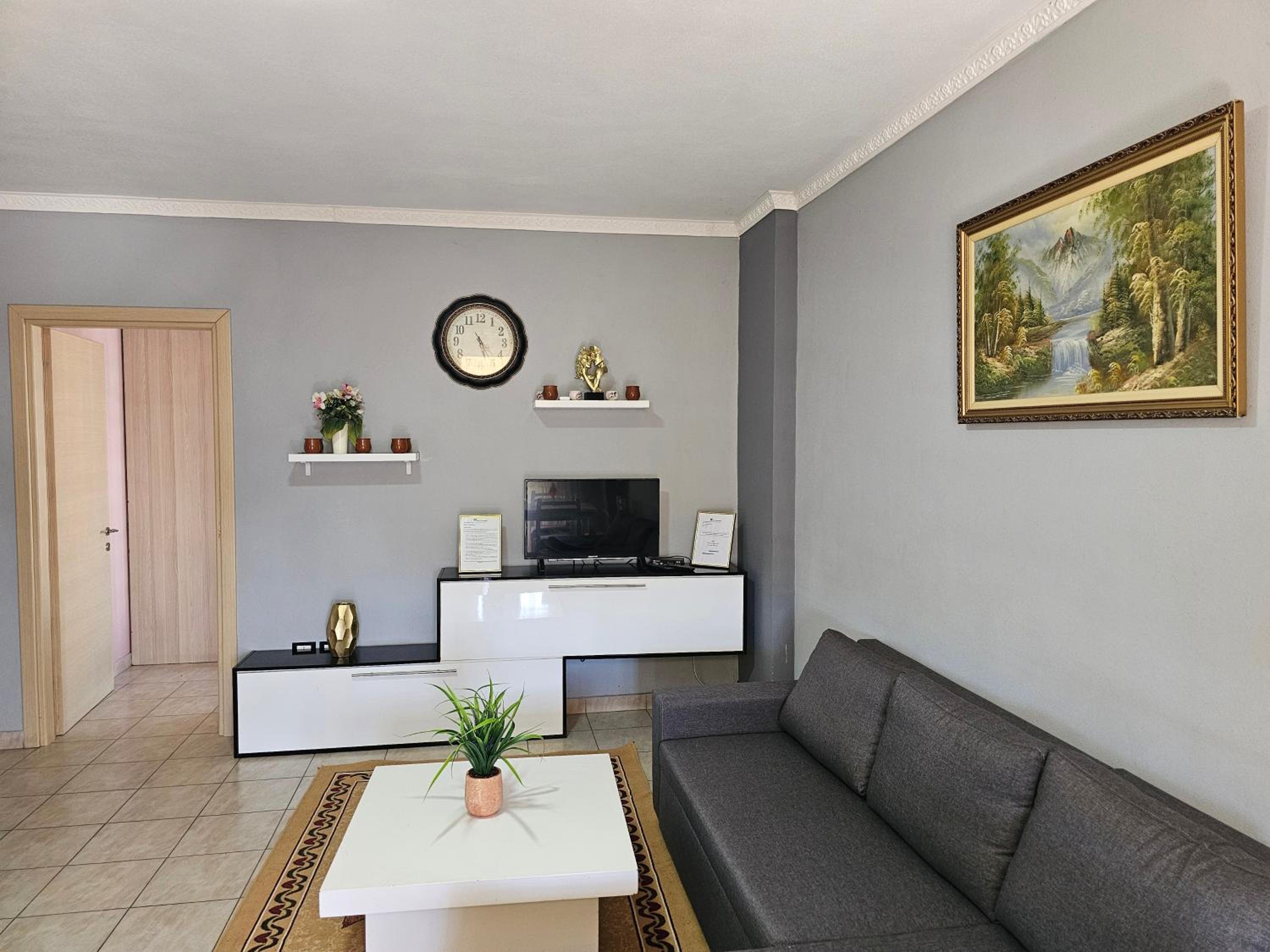 Bral Apartments