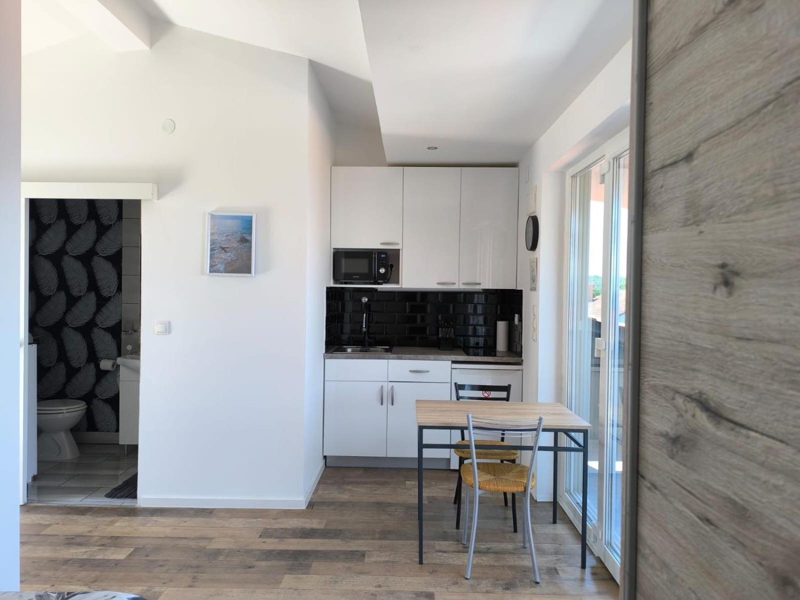 Studio Apartman Maja
