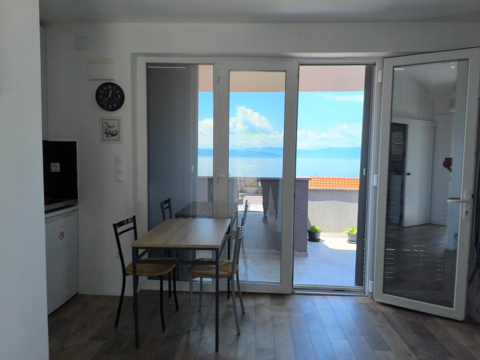 Studio Apartman Maja