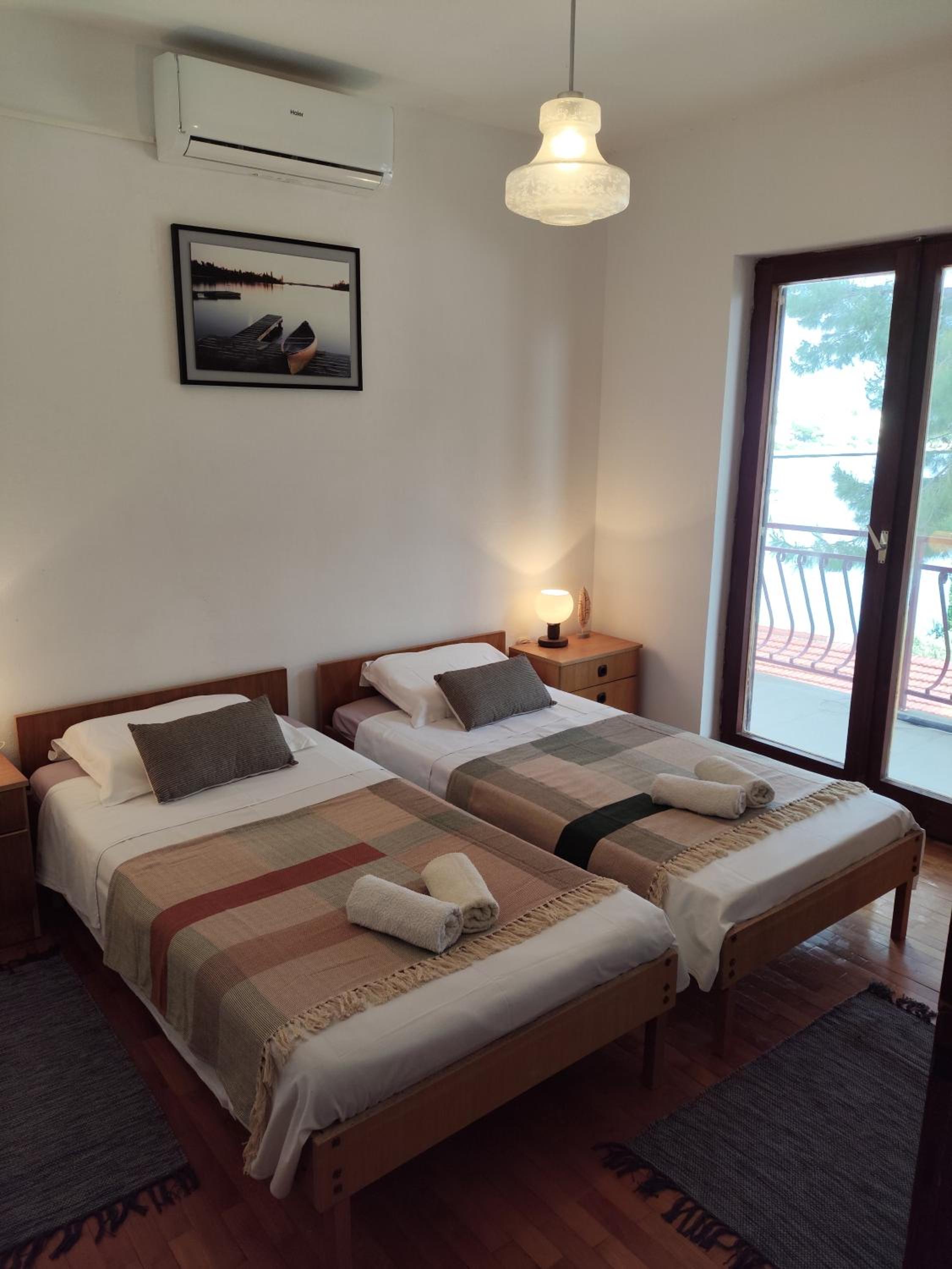 Okruglica Beach House