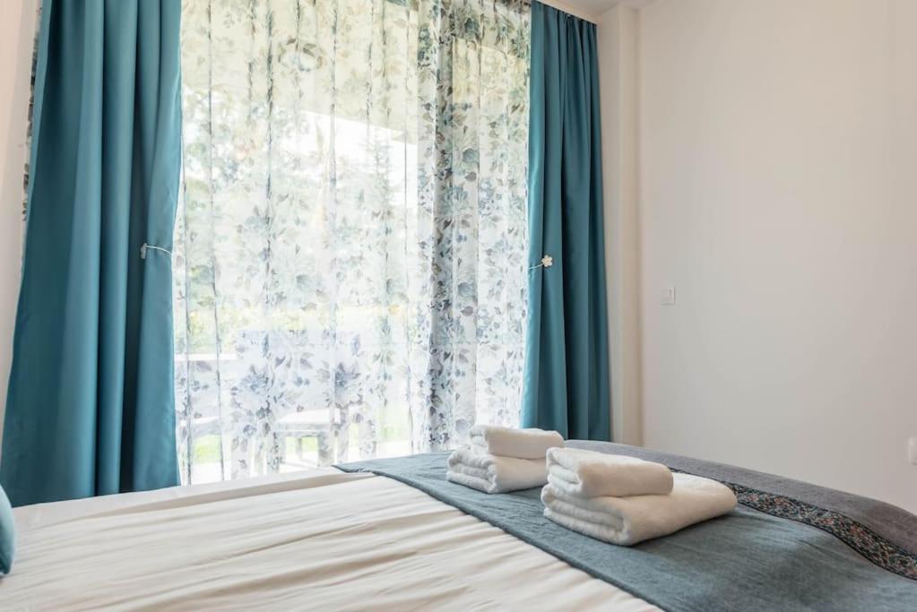Azur Deluxe Apartment
