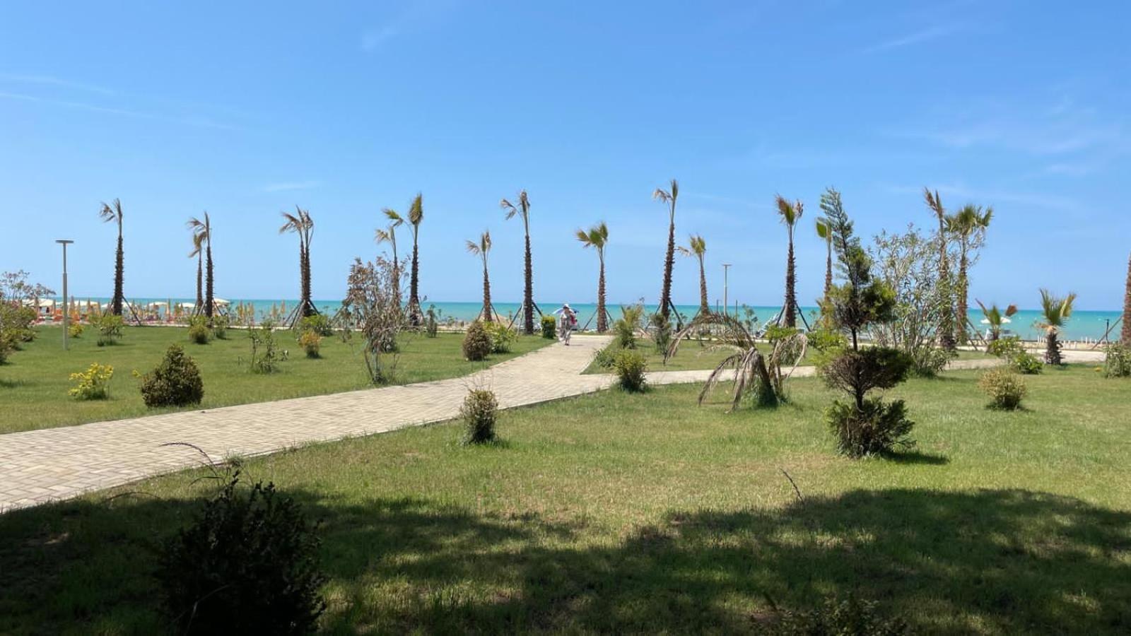 Family Beach 100 Square Metres Apartment