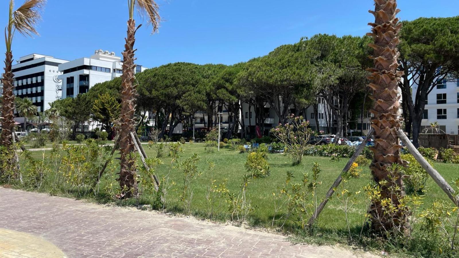 Family Beach 100 Square Metres Apartment