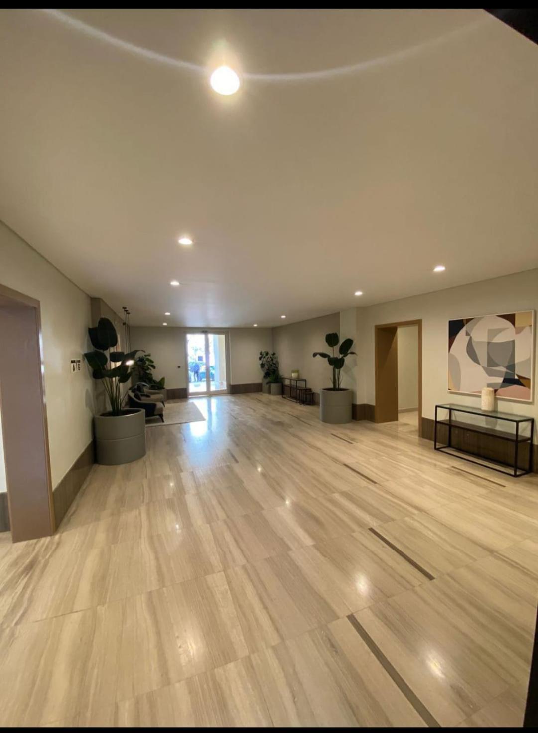 Mivida boulevard apartment with pool