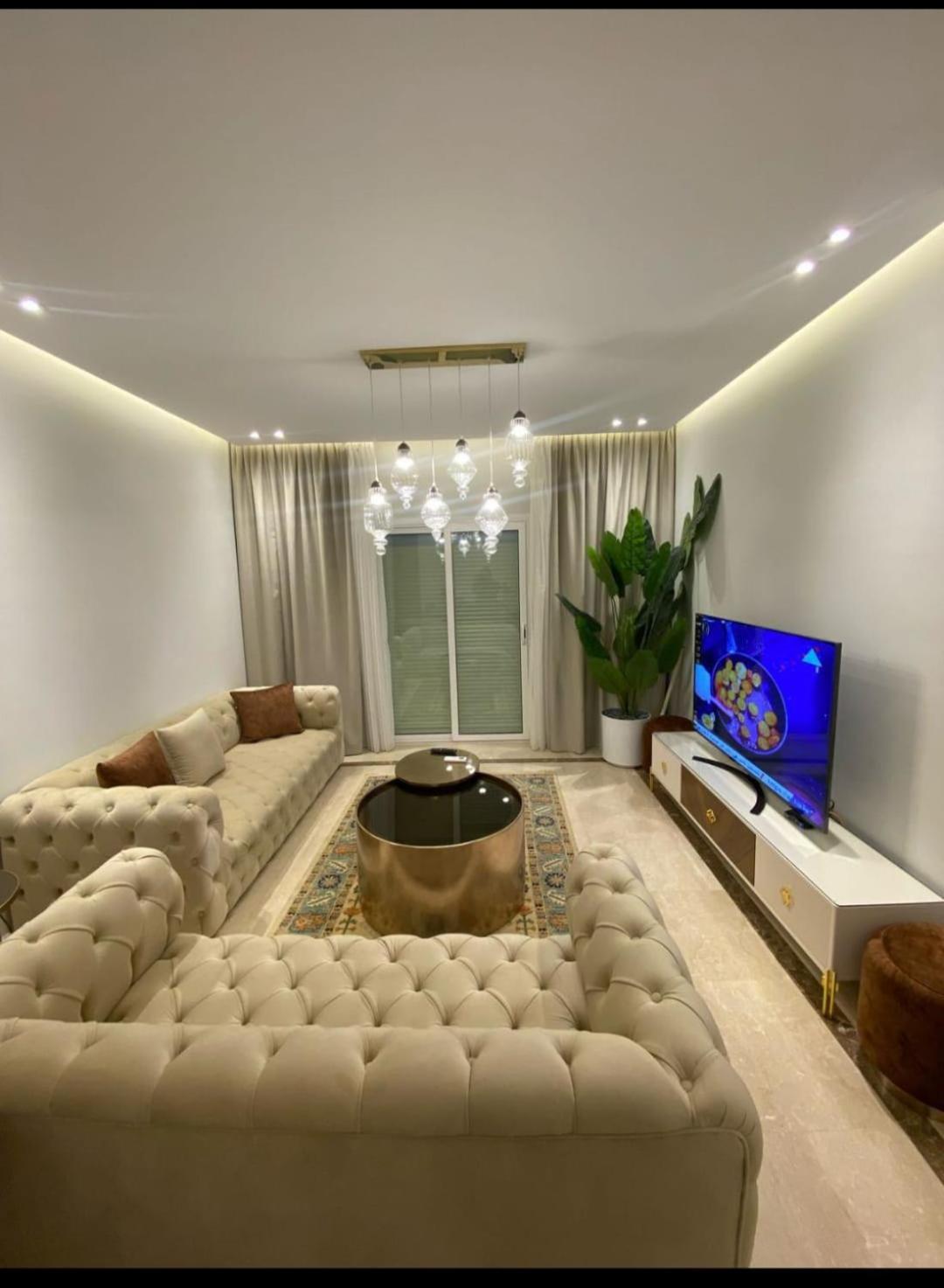 Mivida boulevard apartment with pool