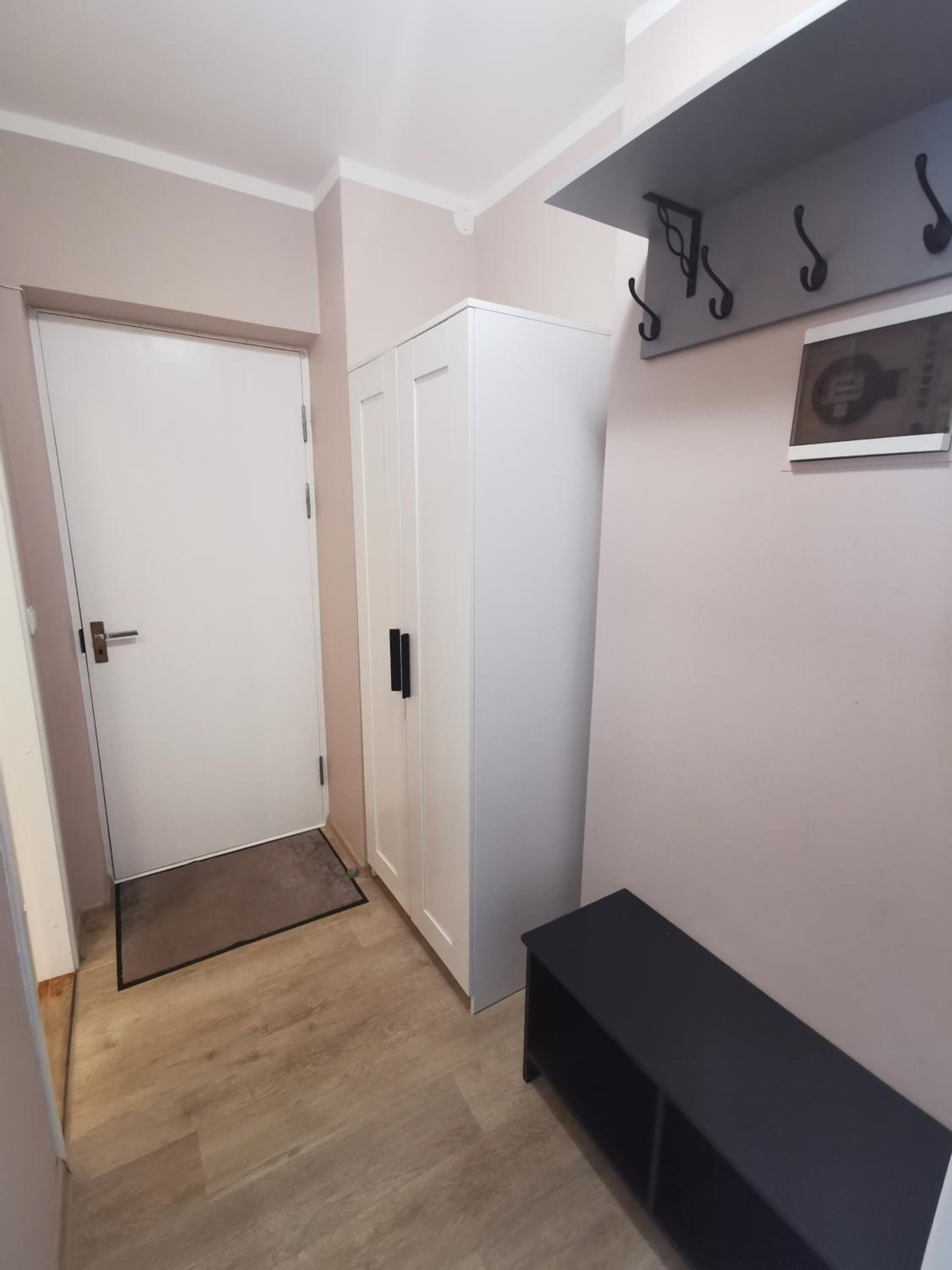 Seersant apartment studio