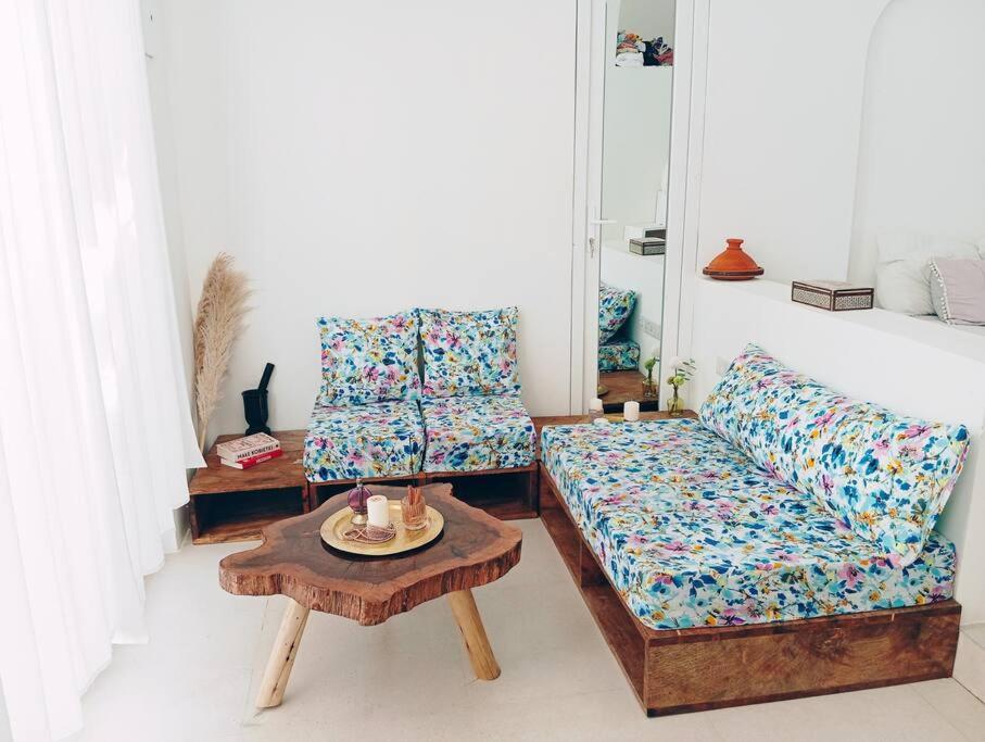 Hayam Private Pool Villa 1min beach serviced view 5