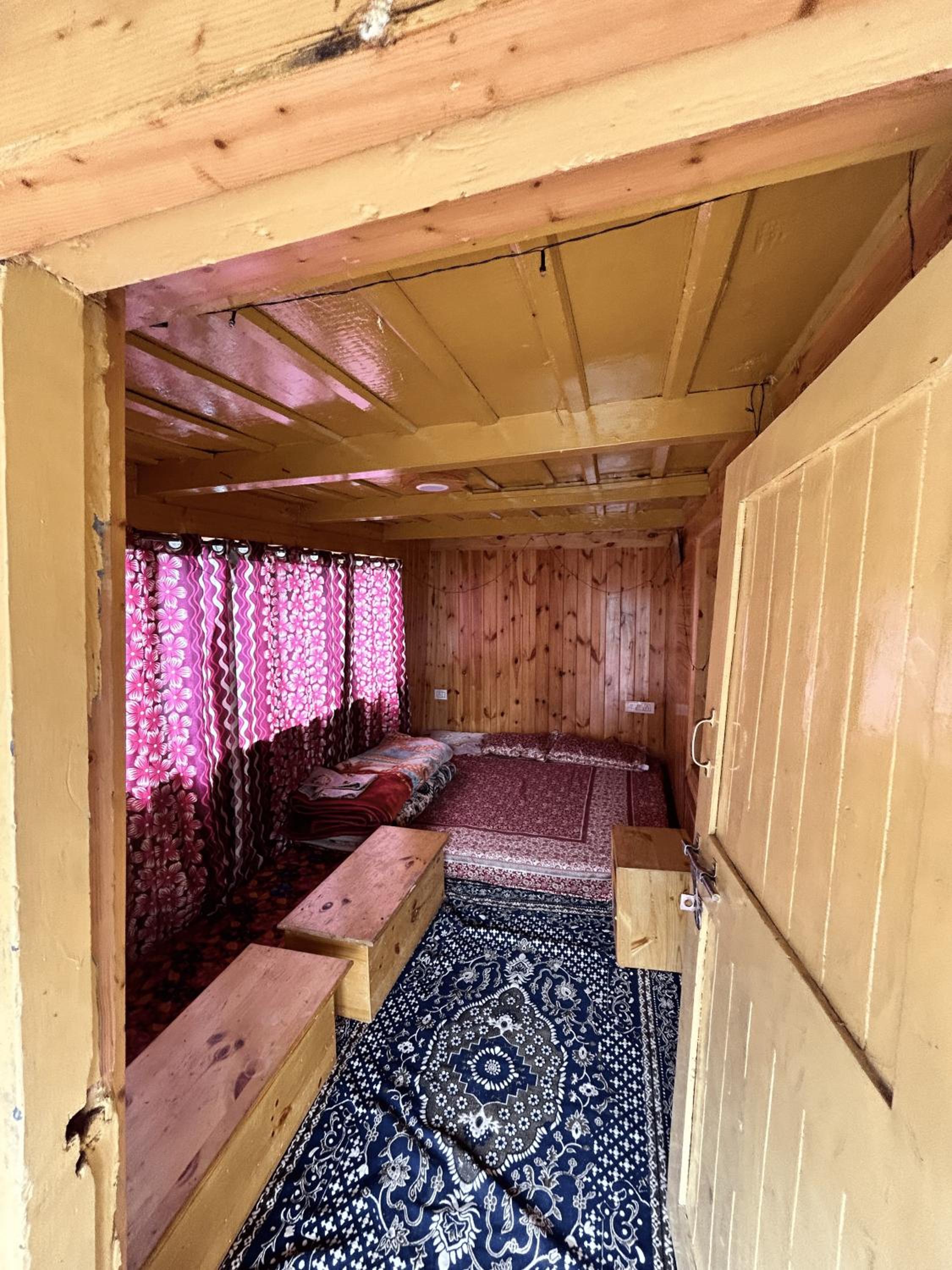 Shobhale Manu Cottage