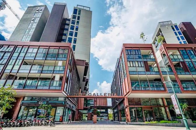Luxury Fully Equipped Residence in Heart of City