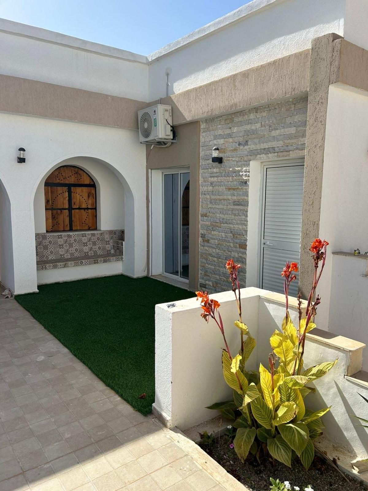 Villa Mazzyd view 5
