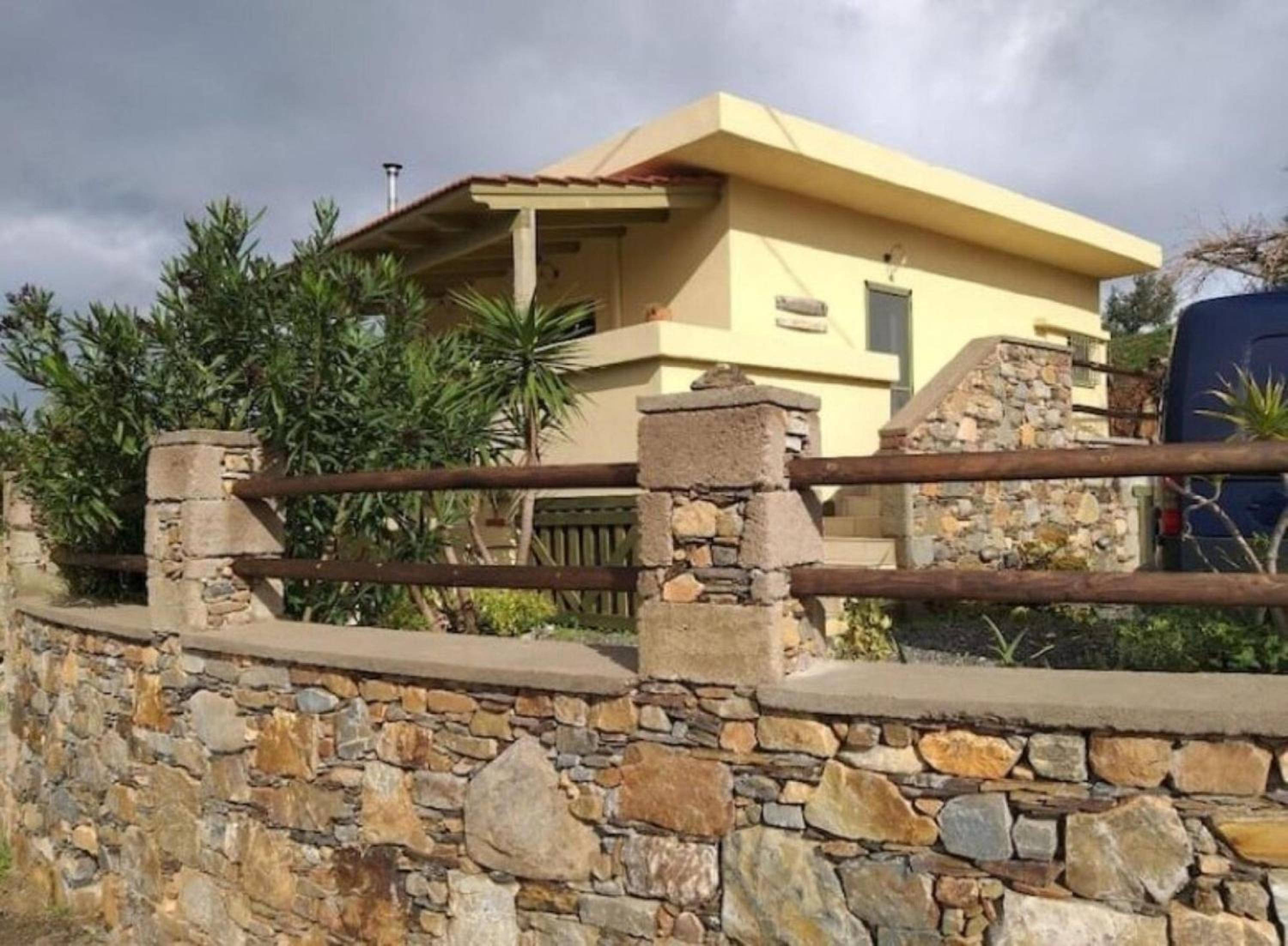 Stone Gea Apartment up floor
