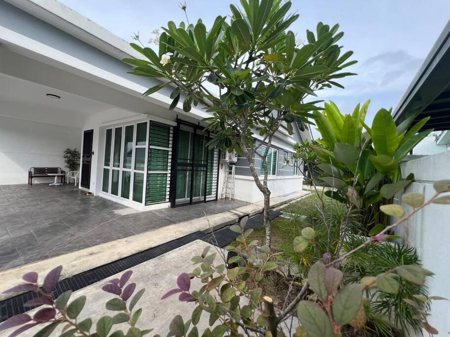 RUMAH CAMAR by IMPIAN HOMESTAY KLIA - SALAK TINGGI - NILAI photo 1