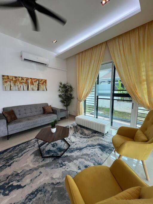 RUMAH CAMAR by IMPIAN HOMESTAY KLIA - SALAK TINGGI - NILAI photo 6