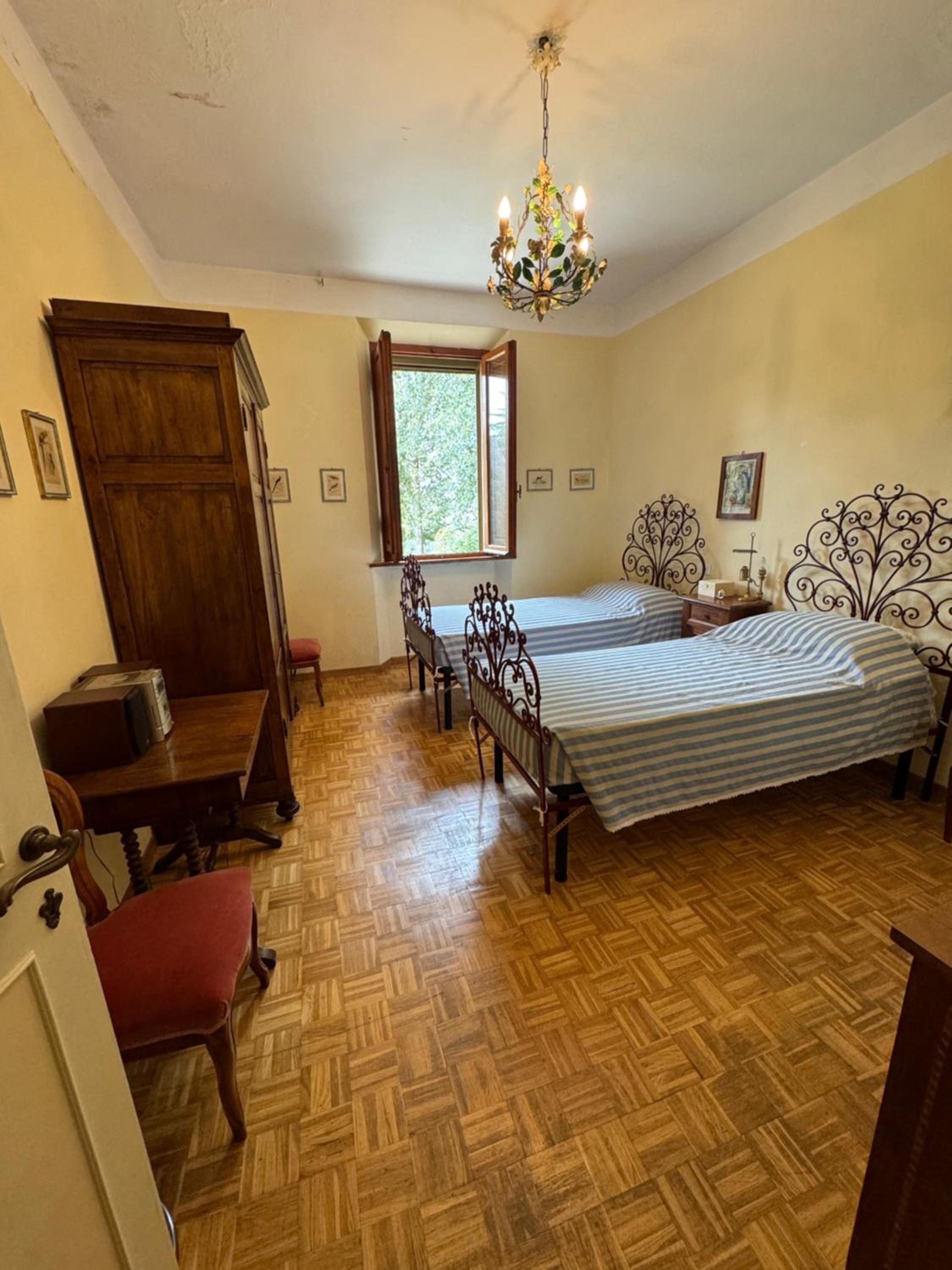 Il Paradiso villa in Valdichiana view 2