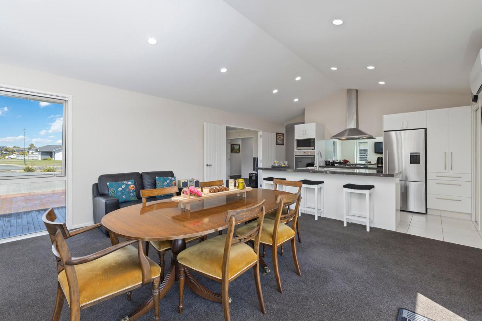 Fabulous in Wharewaka - Wharewaka Holiday Home view 3
