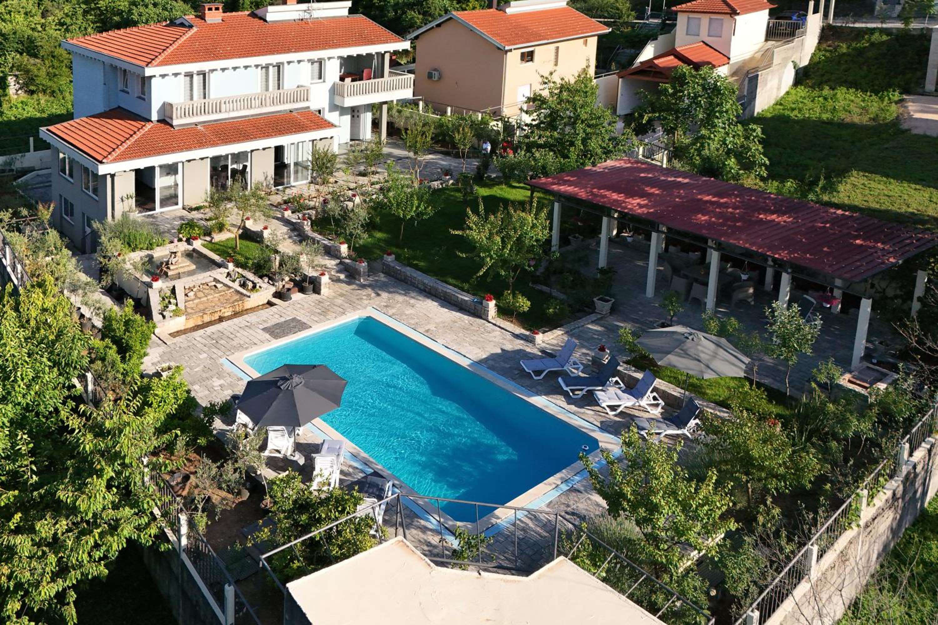 Pool House Maslina