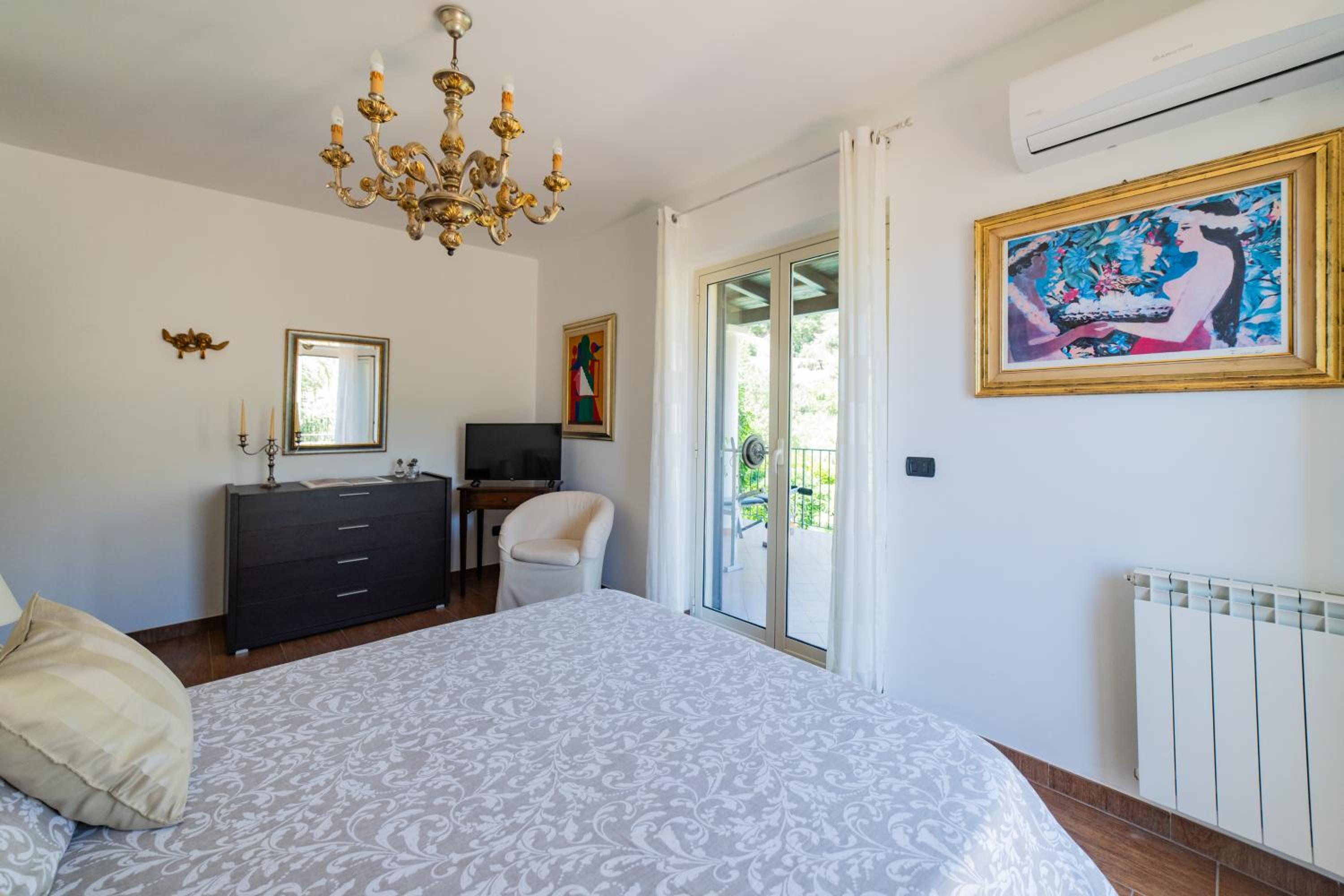 Villa Almond photo 3