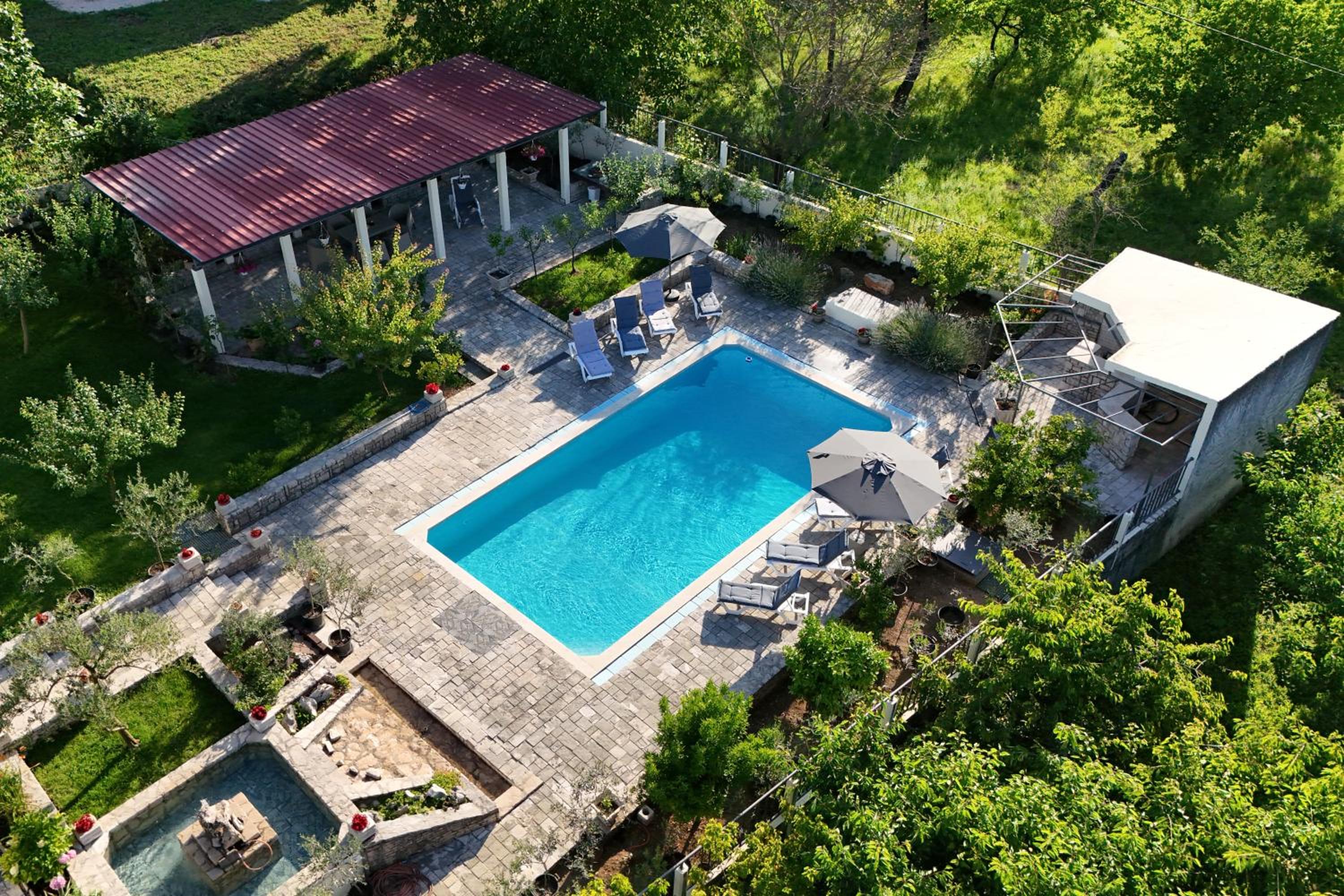 Pool House Maslina