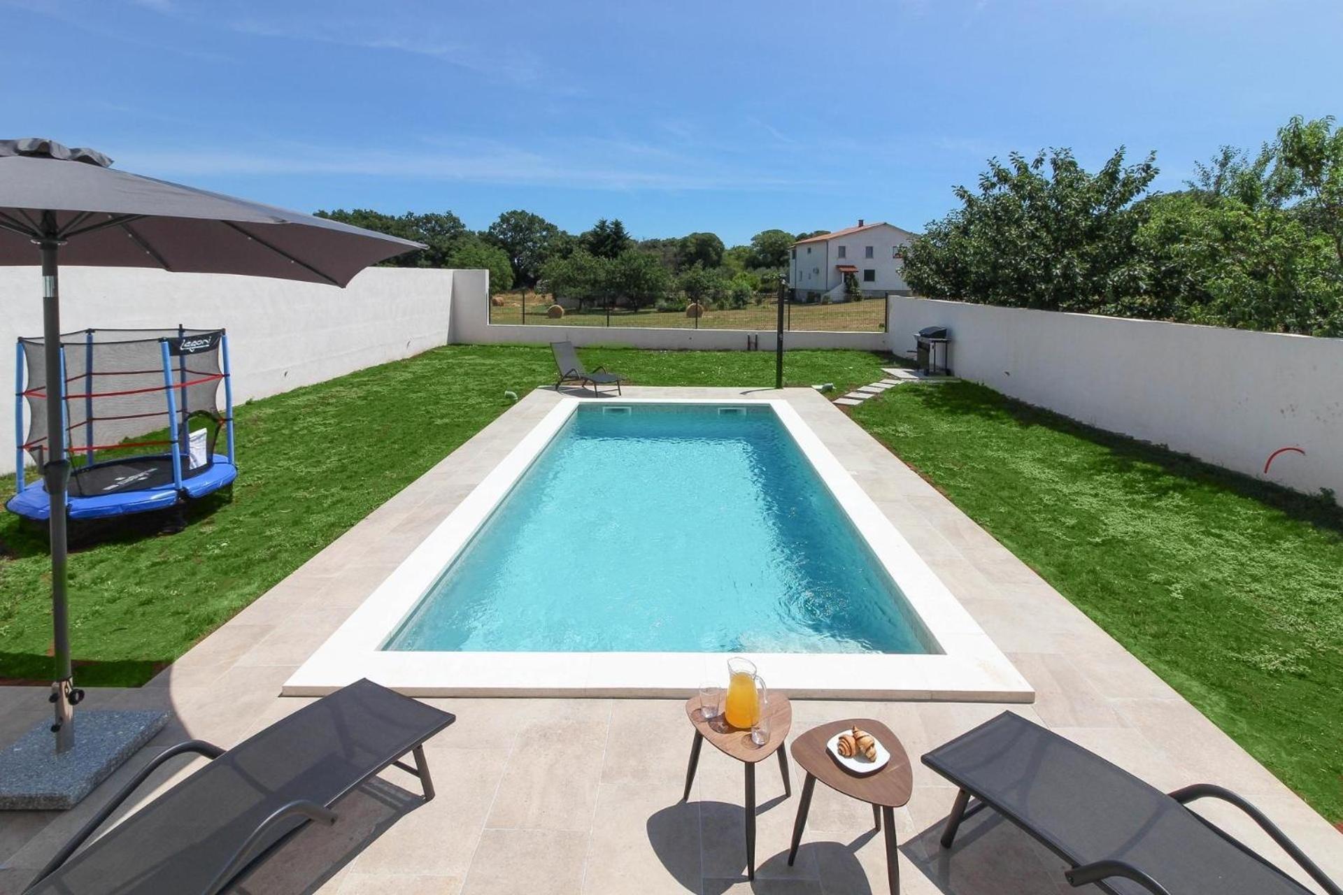 Ferienhaus mit Privatpool für 11 Personen ca 250 qm in Šišan, Istrien Südküste von Istrien view 5
