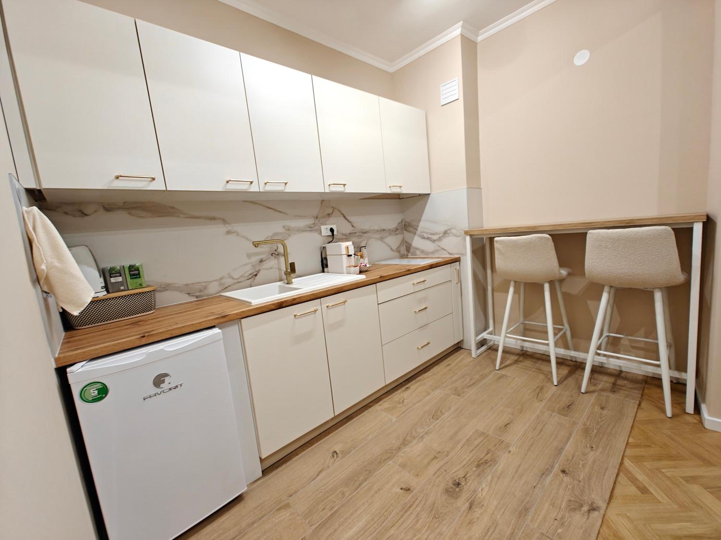 Ena Apartment view 5