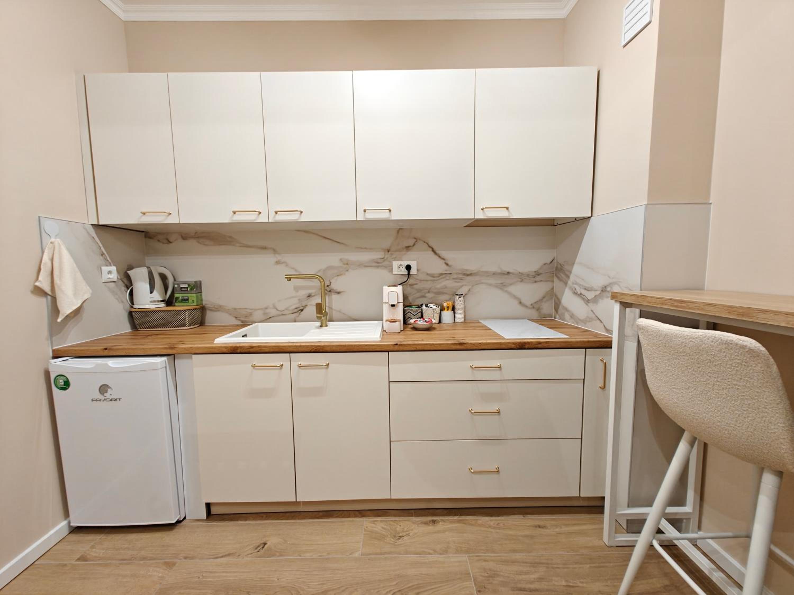 Ena Apartment view 4