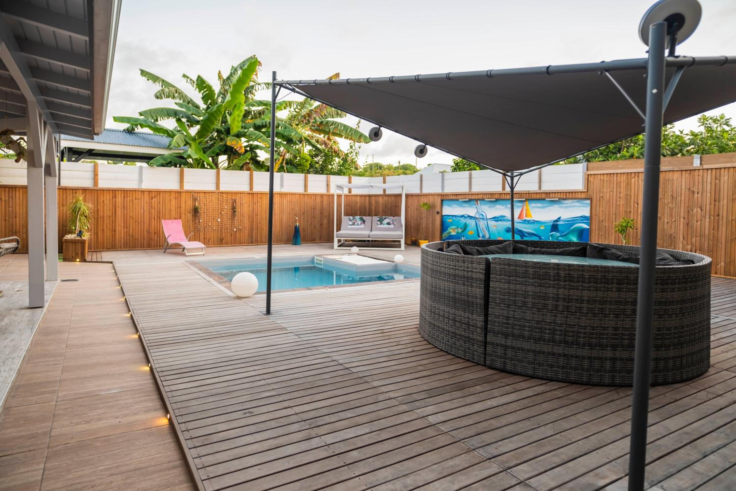 Photo 97