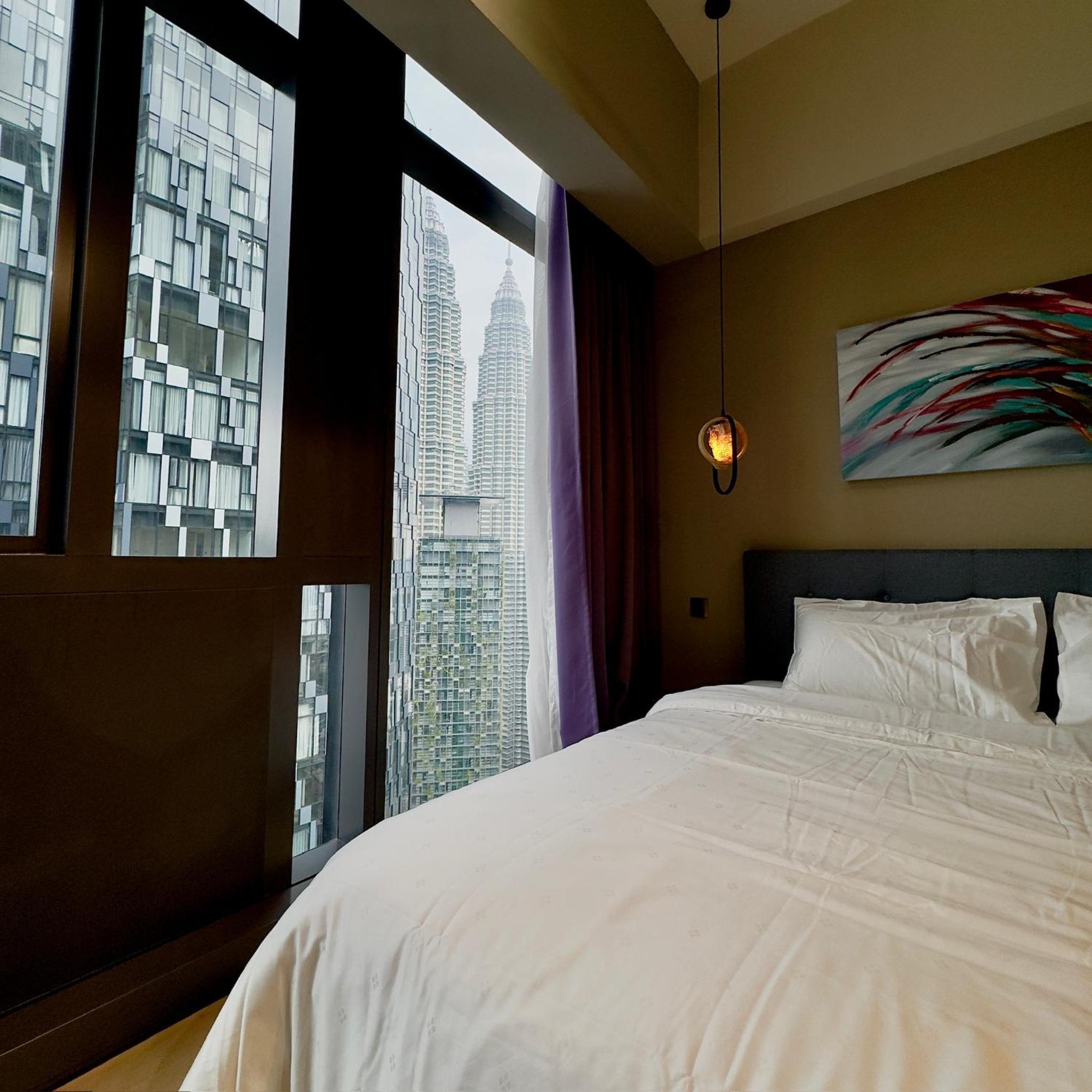 Star Residences 5 mins walk to KLCC City Centre KLCC view