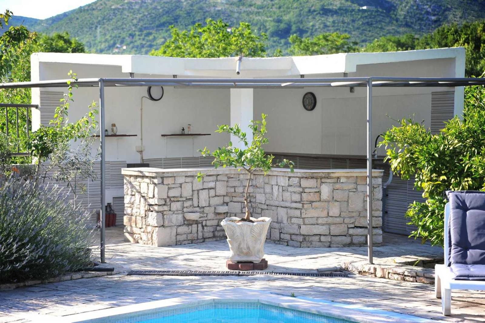 Pool House Maslina