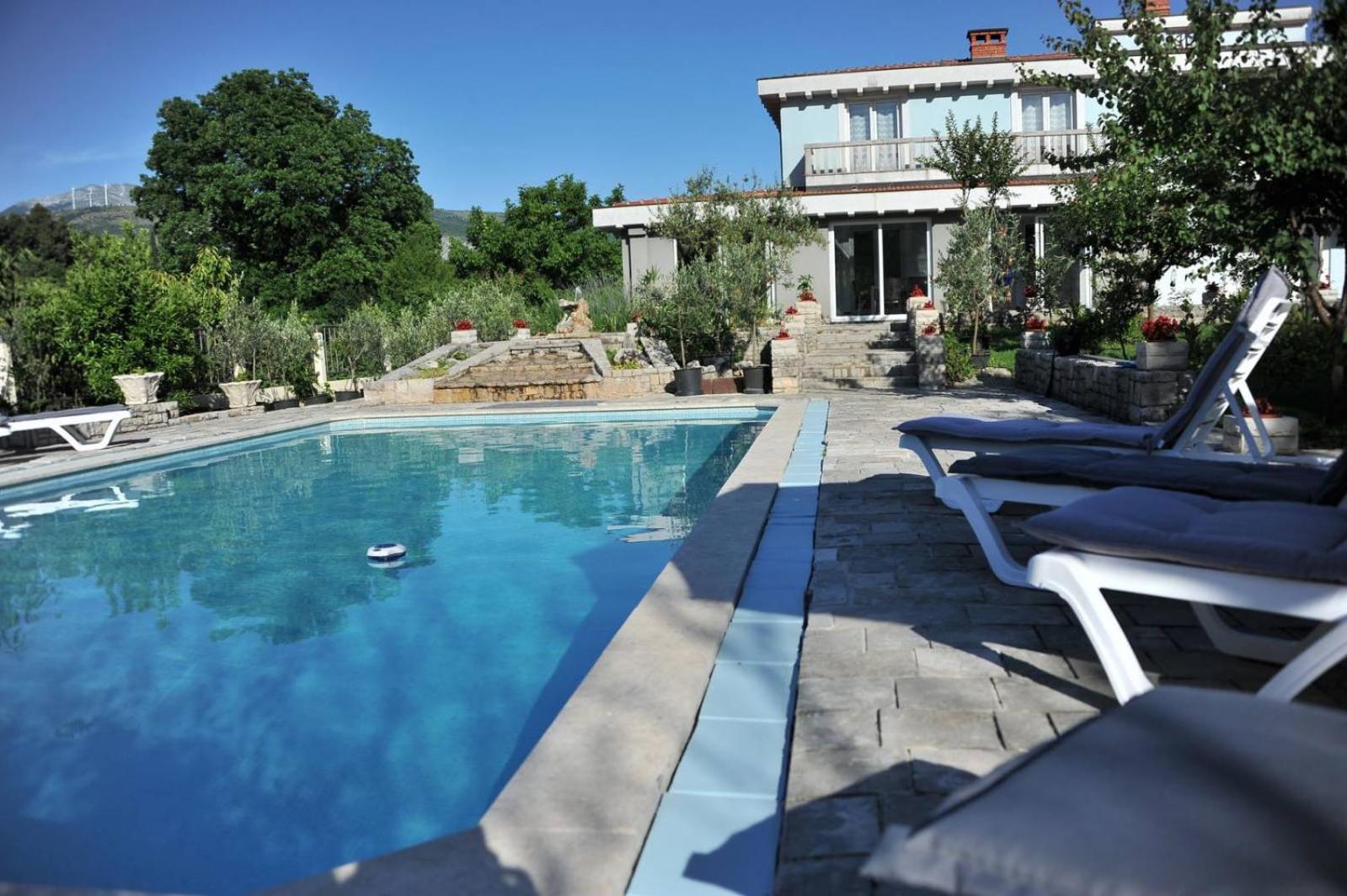 Pool House Maslina