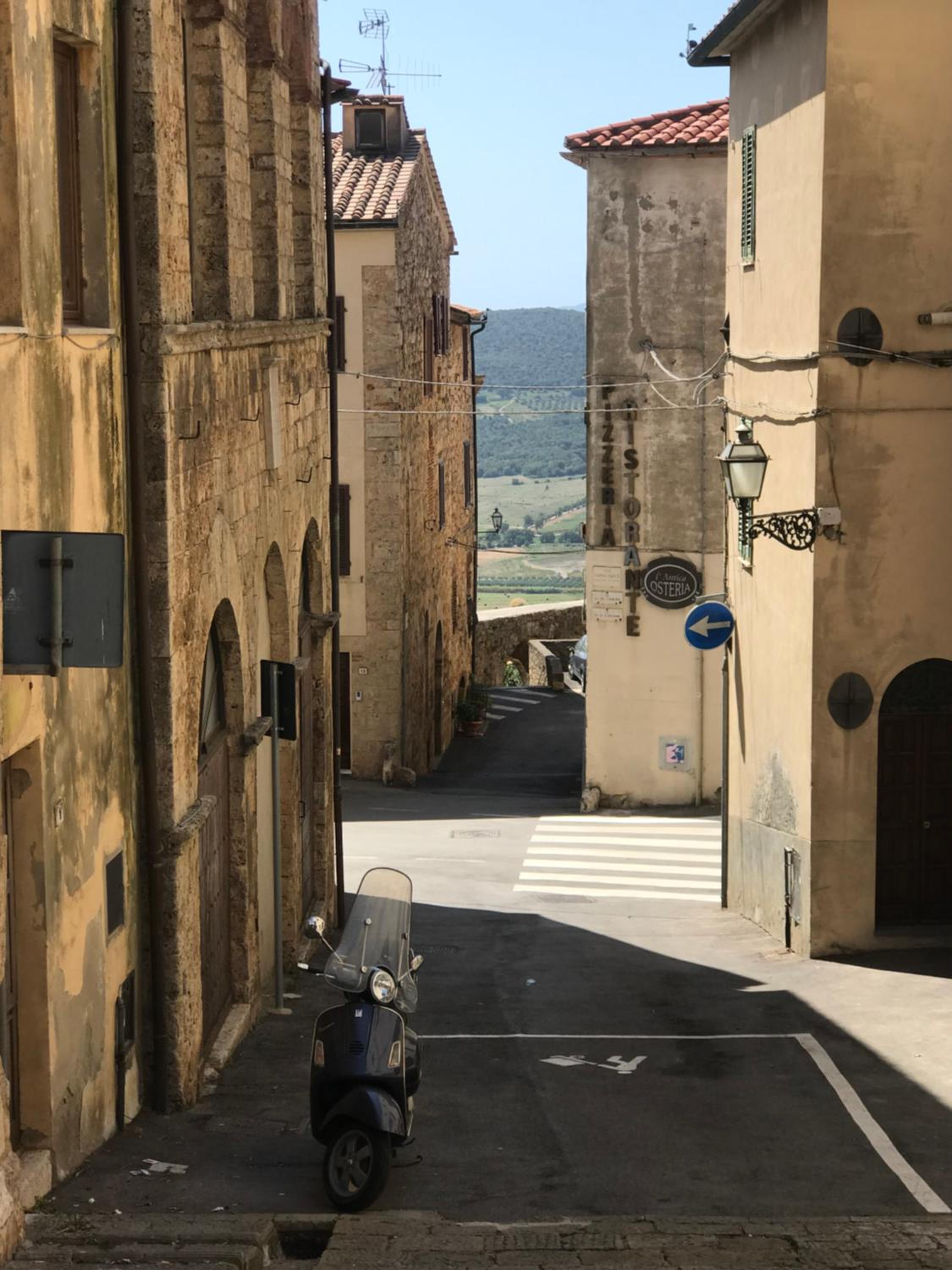 Tuscan Apartment with Exclusive Wine Cellar view 2