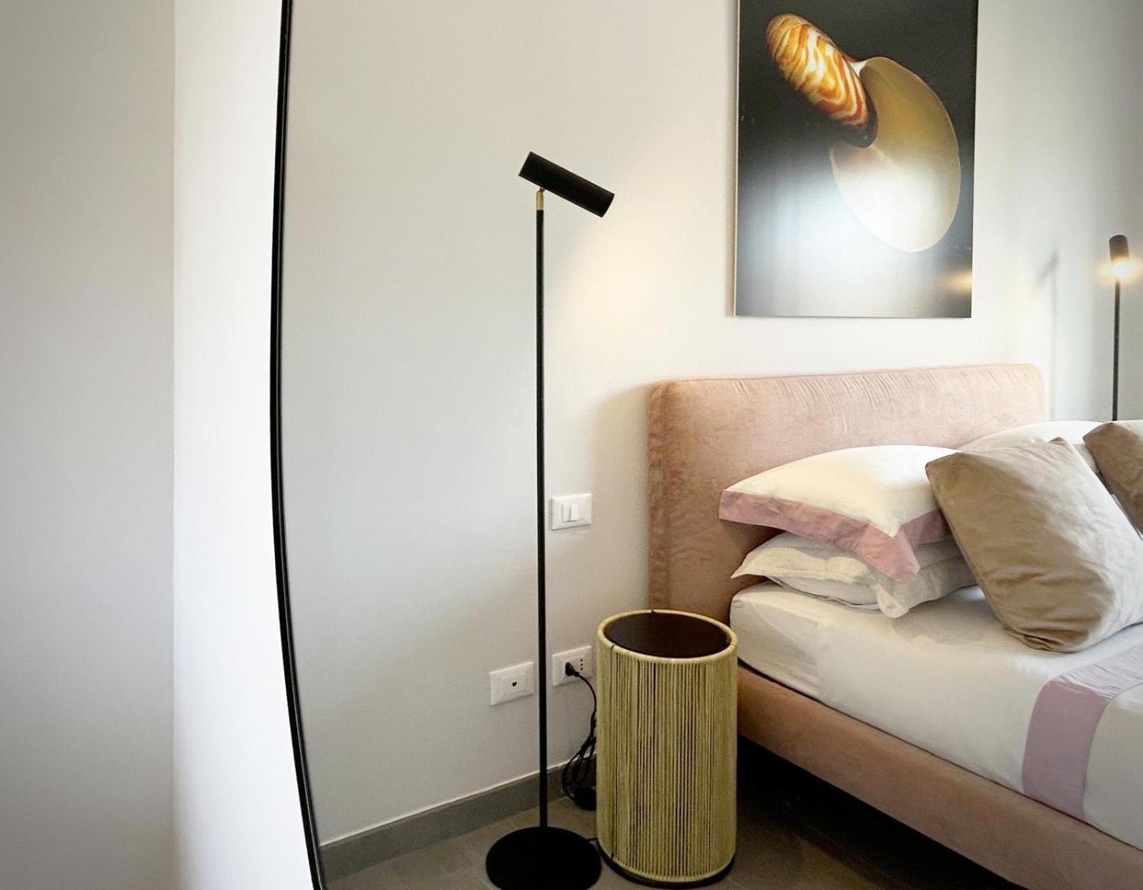 A-mare en La Spezia — hotel room