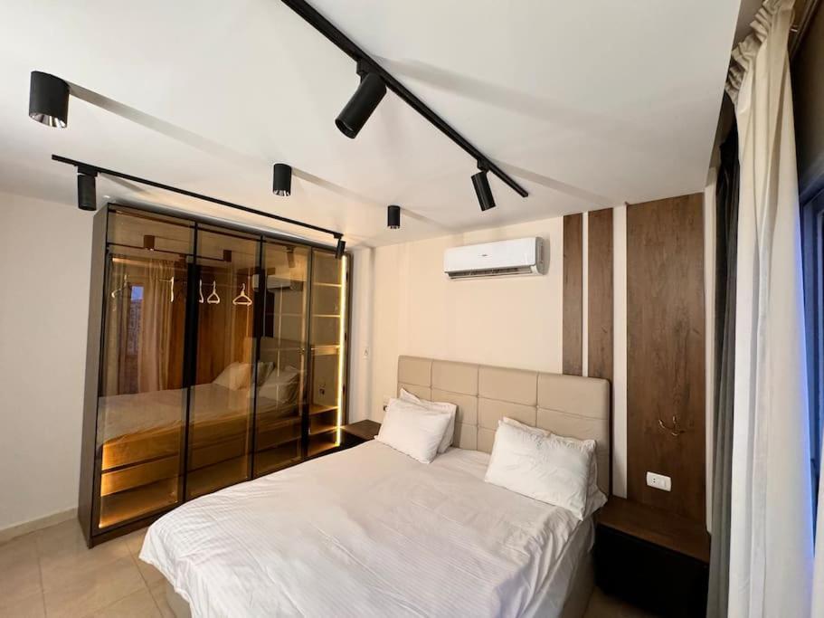Charming serviced apartment