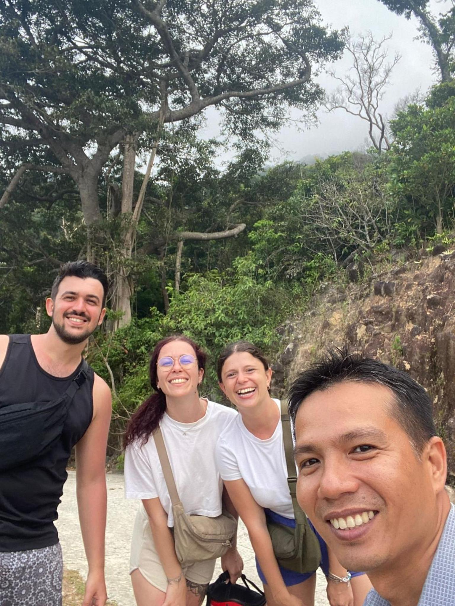 Monkeyland Cham island Homestay