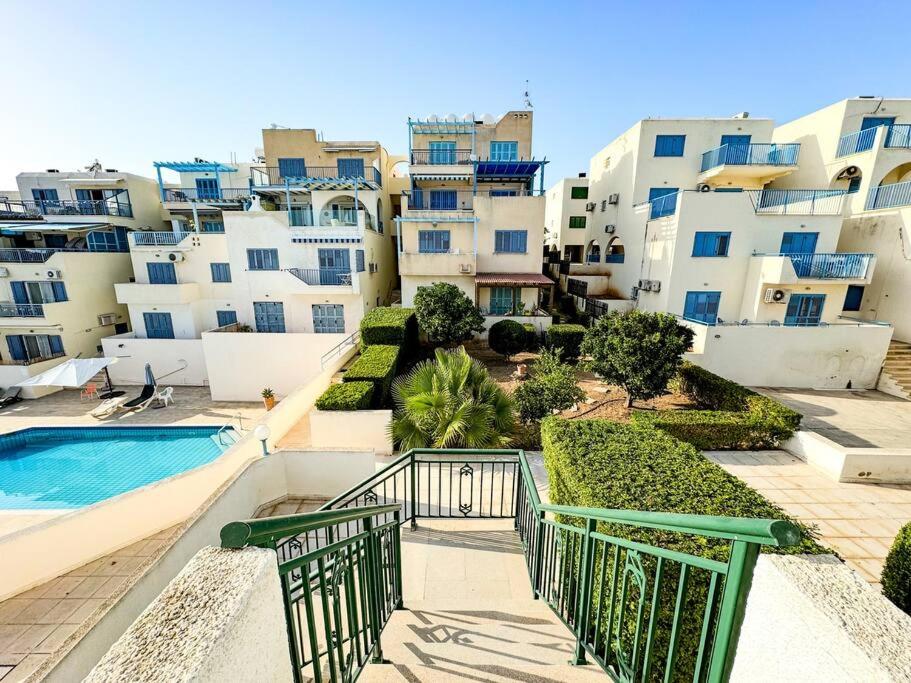 Pelagos Panorama 2B, Seaview, Pool