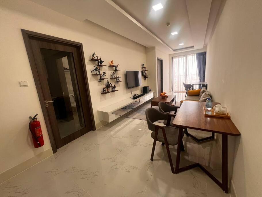 Relaxation Oasis Private Spacious 1BR with Amazing Pool by SYM A1610 view 5