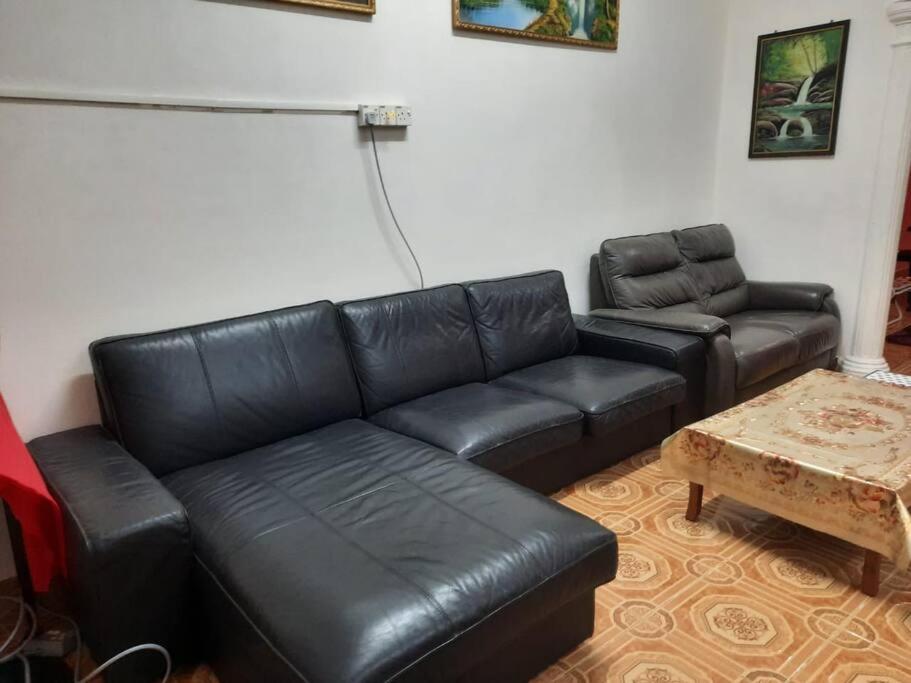 Suria 8 Homestay Jelawat Bachok photo 3