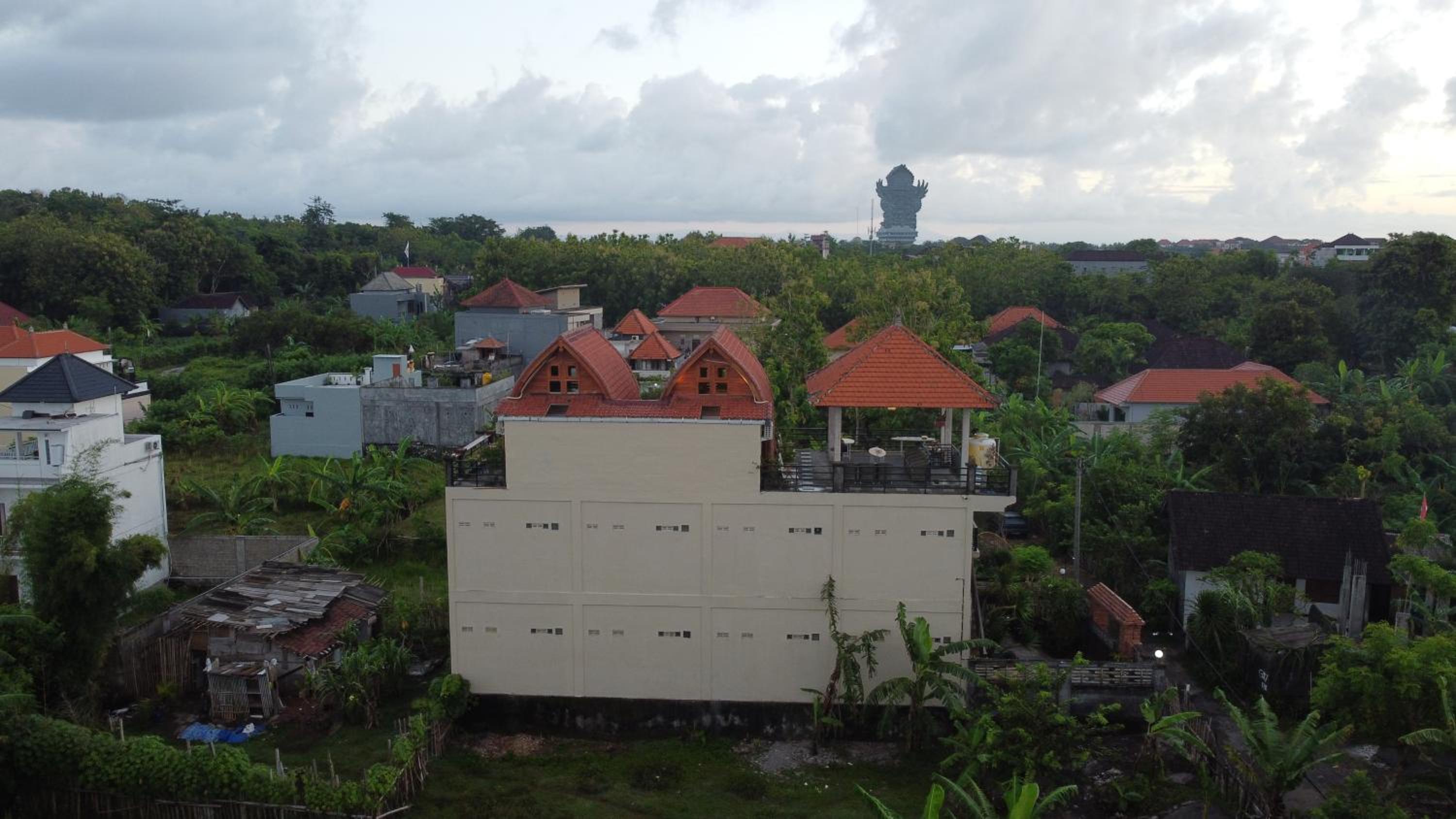 Murna House 1, Rooftop Balinese wooden house 360 sunrise to sunset view view 3