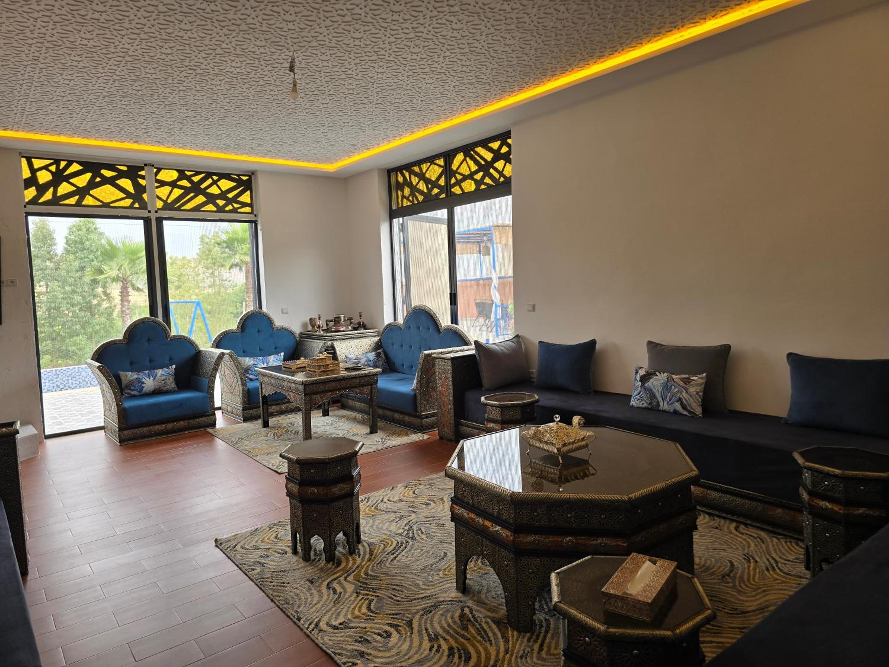 lounge
