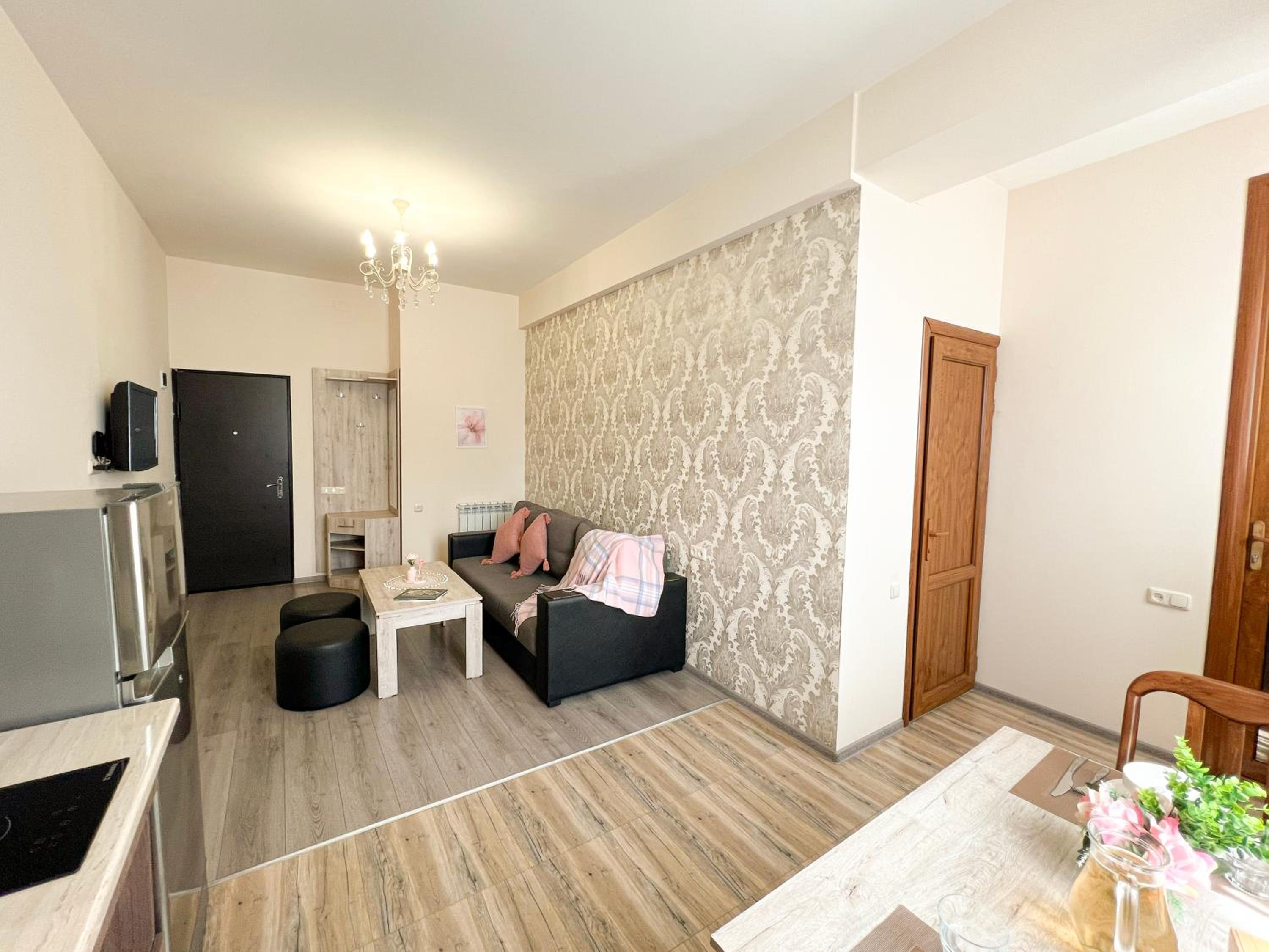 Pink melange apartment on Teryan 8