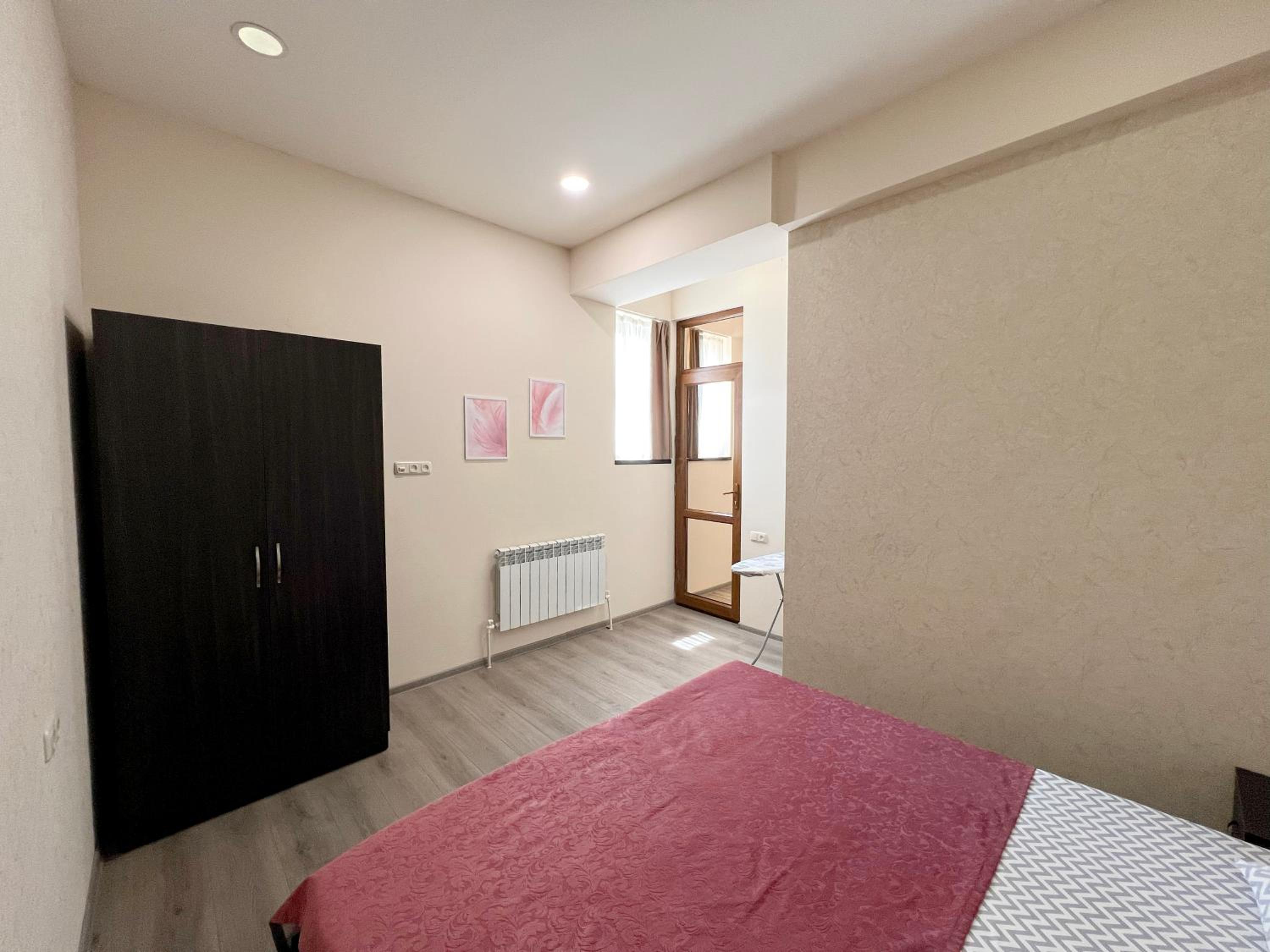 Pink melange apartment on Teryan 8