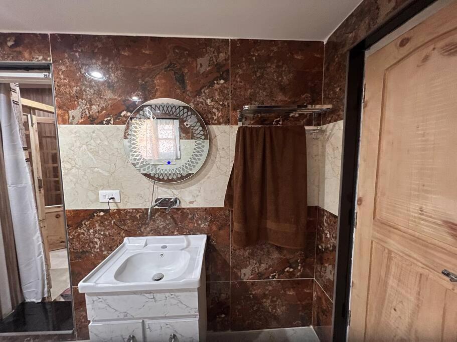 Moajjaza stays 2Bhk