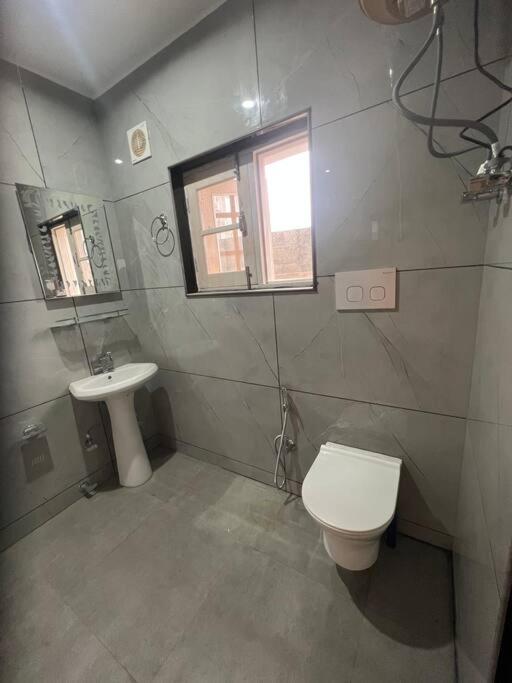 Moajjaza stays 2Bhk