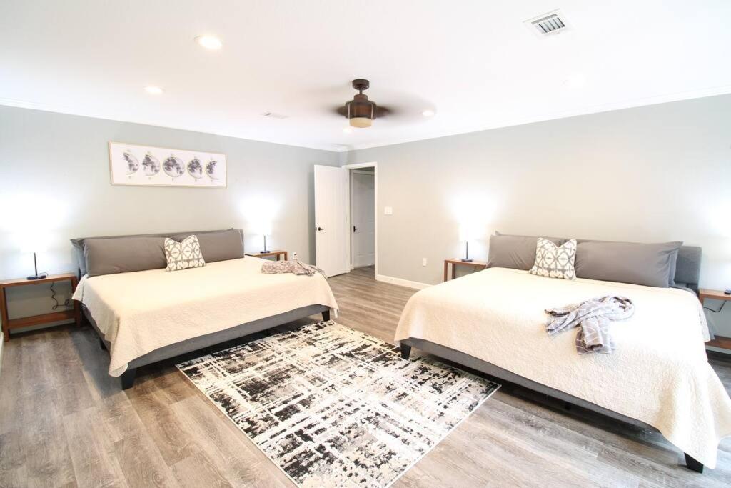 2 Lakes Oasis view 5