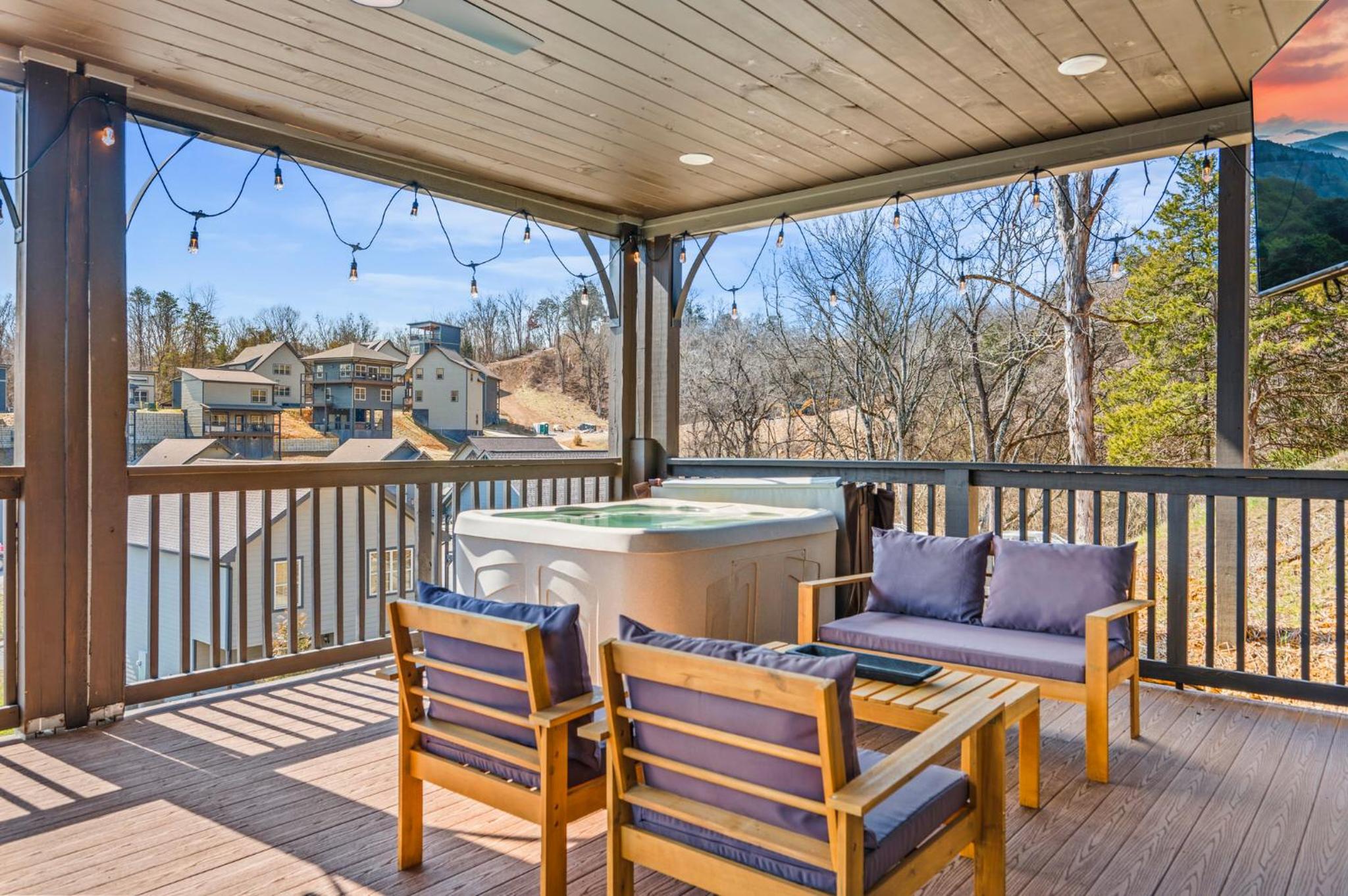 Smokies Treehouse