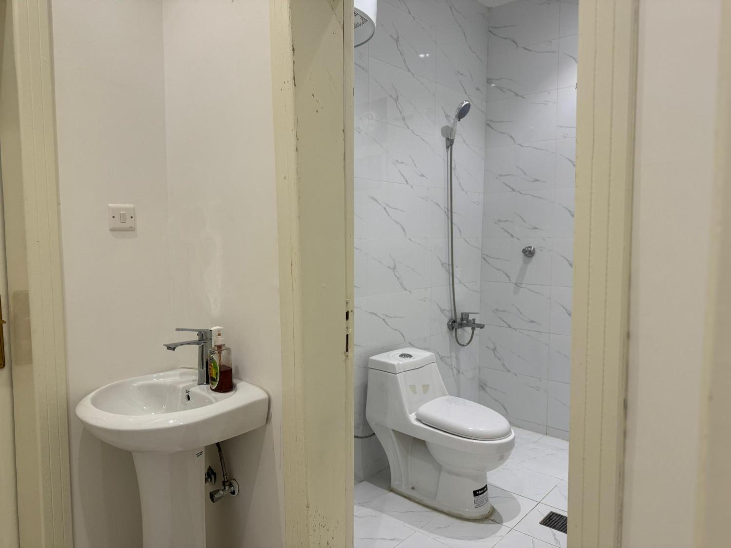 The white Apartments