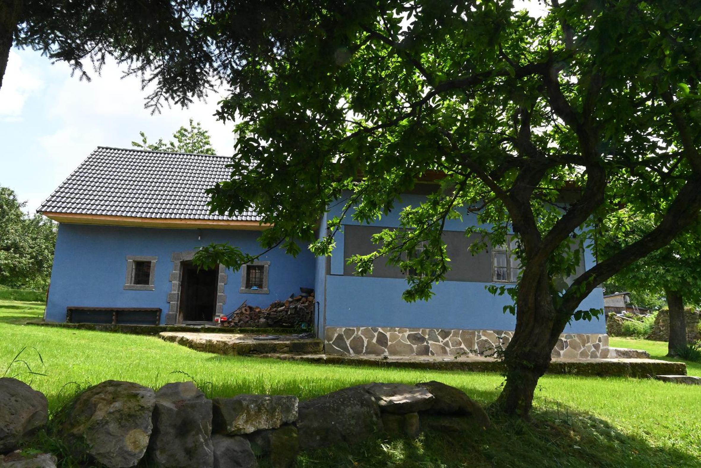 Photo 6